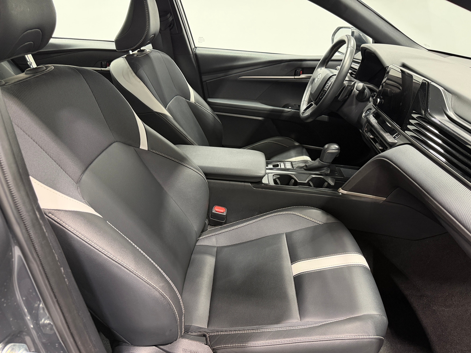 Thumbnail: 2025 Toyota Camry - 2