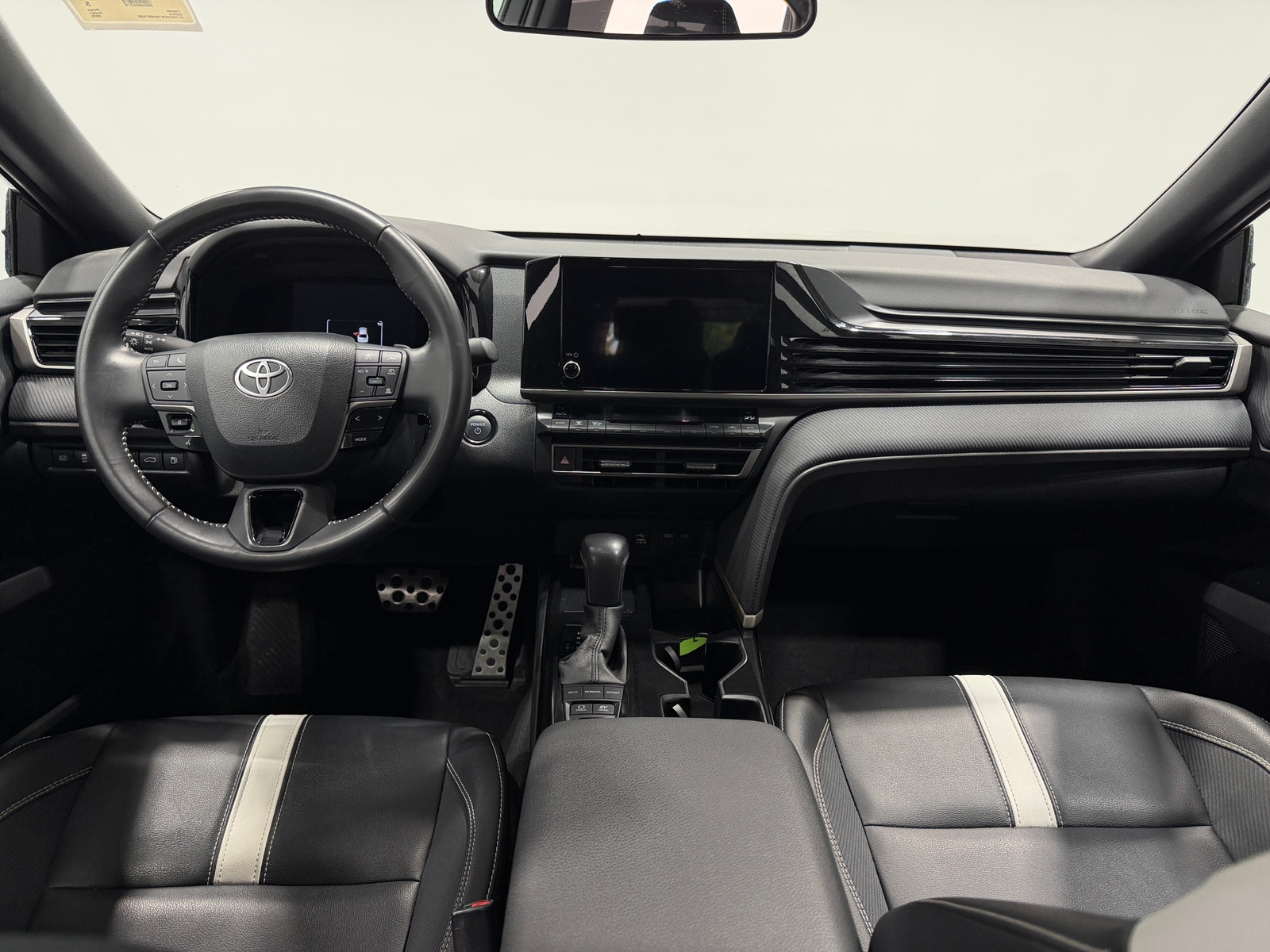 Thumbnail: 2025 Toyota Camry - 3