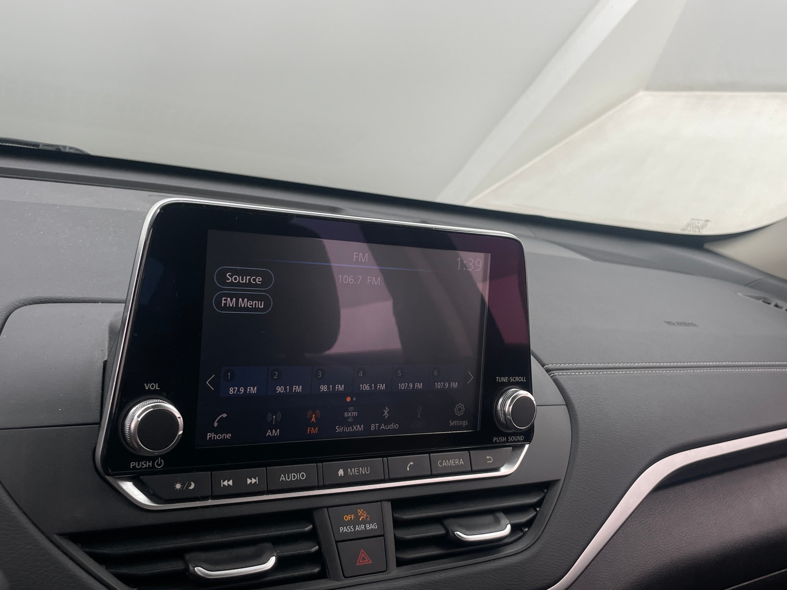Thumbnail: 2019 Nissan Altima - 4