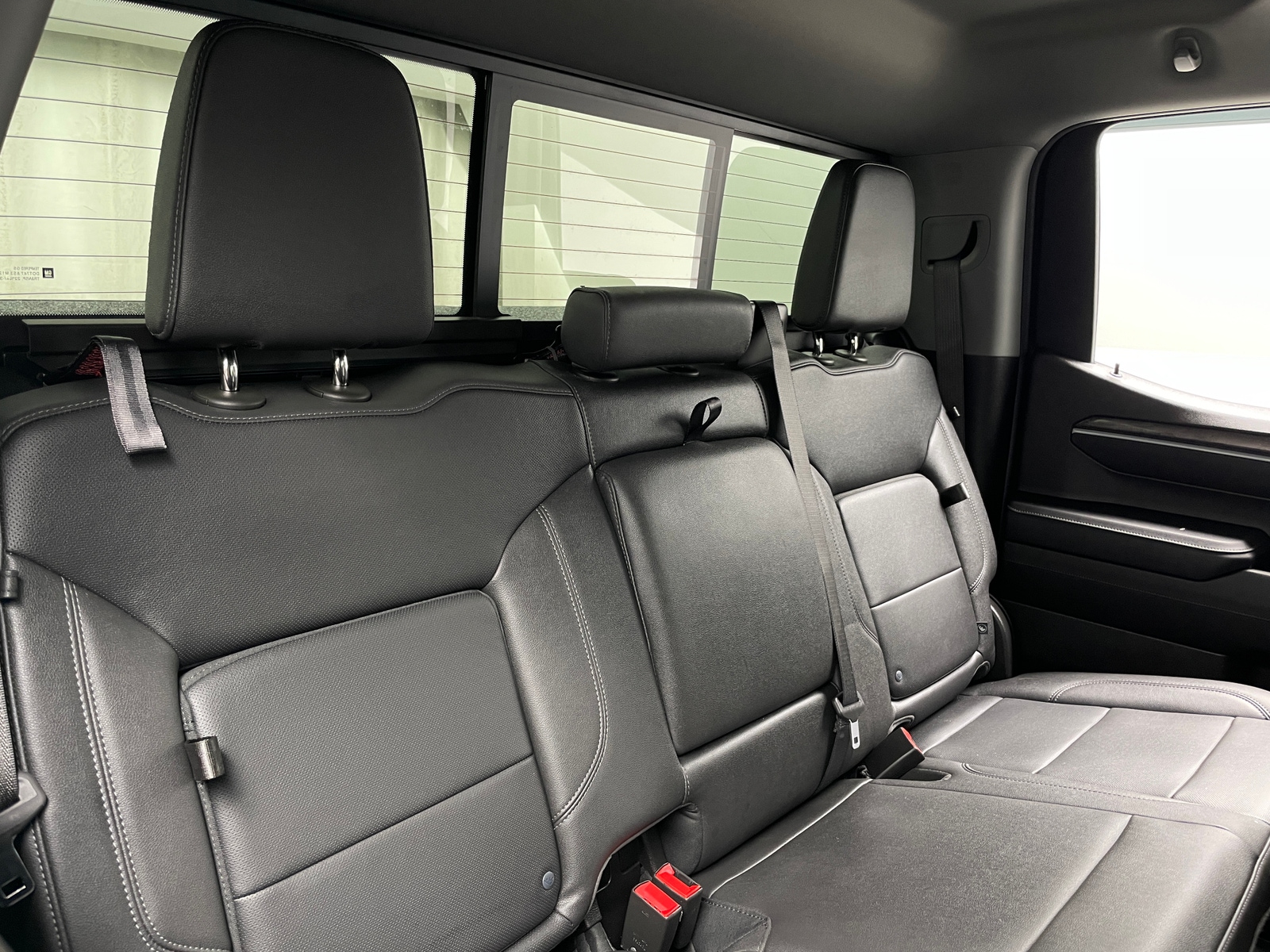 Thumbnail: 2025 Chevrolet Silverado 1500 - 5