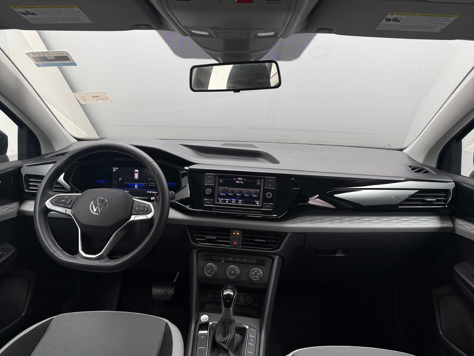 Thumbnail: 2022 Volkswagen Taos - 3