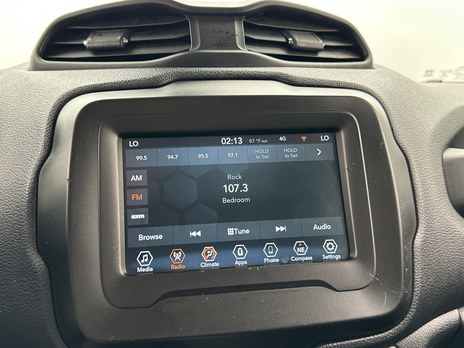 Thumbnail: 2021 Jeep Renegade - 4
