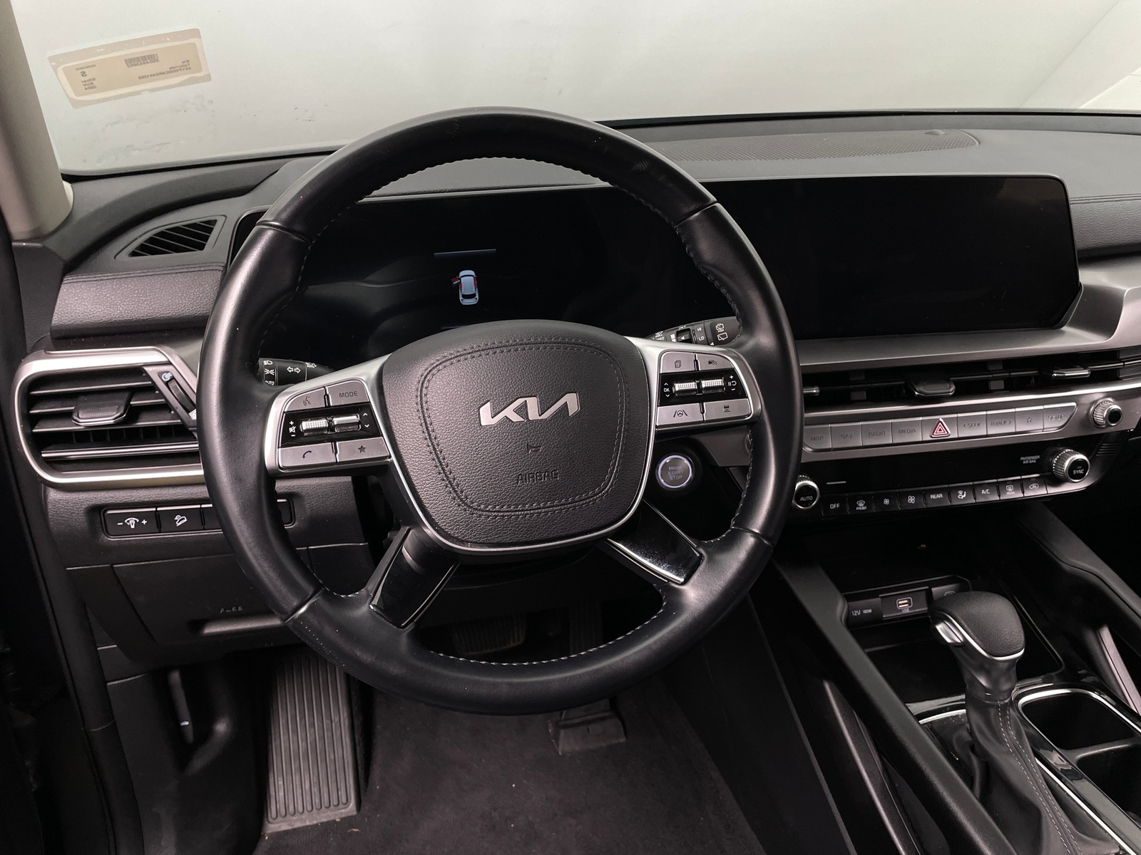 Thumbnail: 2024 Kia Telluride - 4