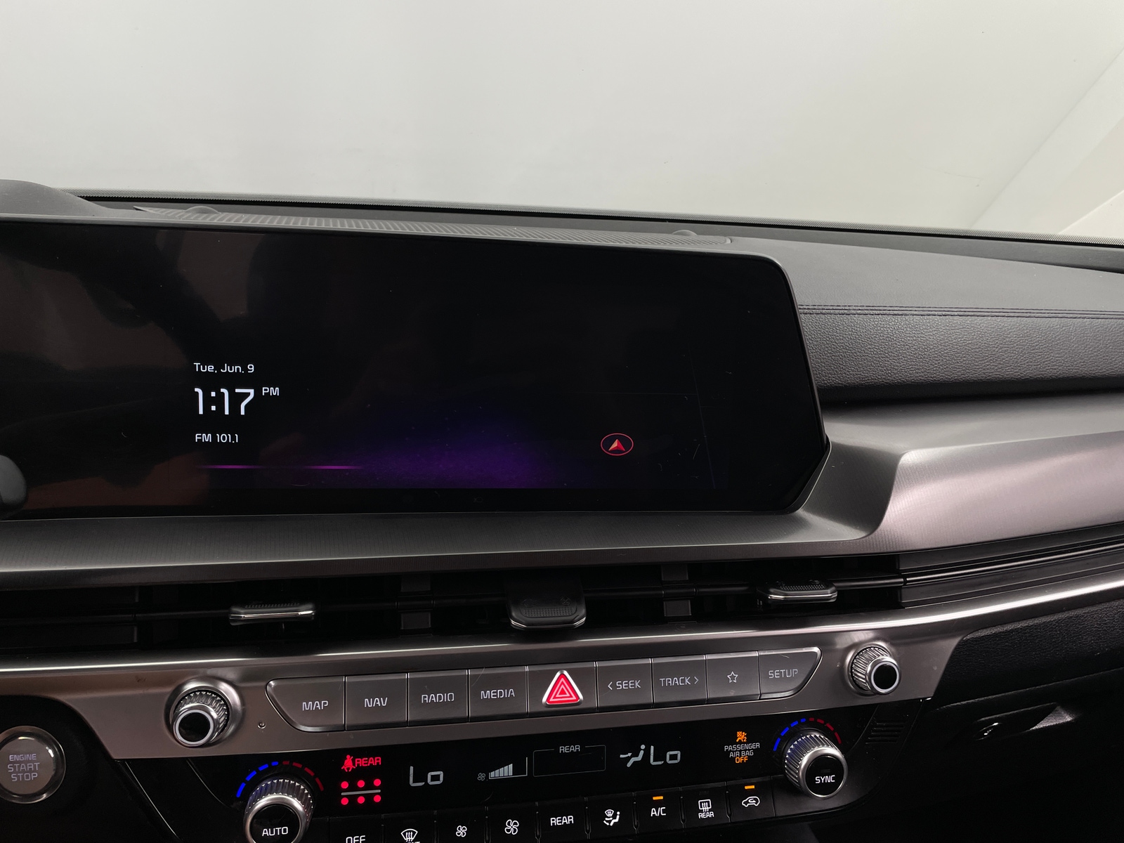 Thumbnail: 2024 Kia Telluride - 3
