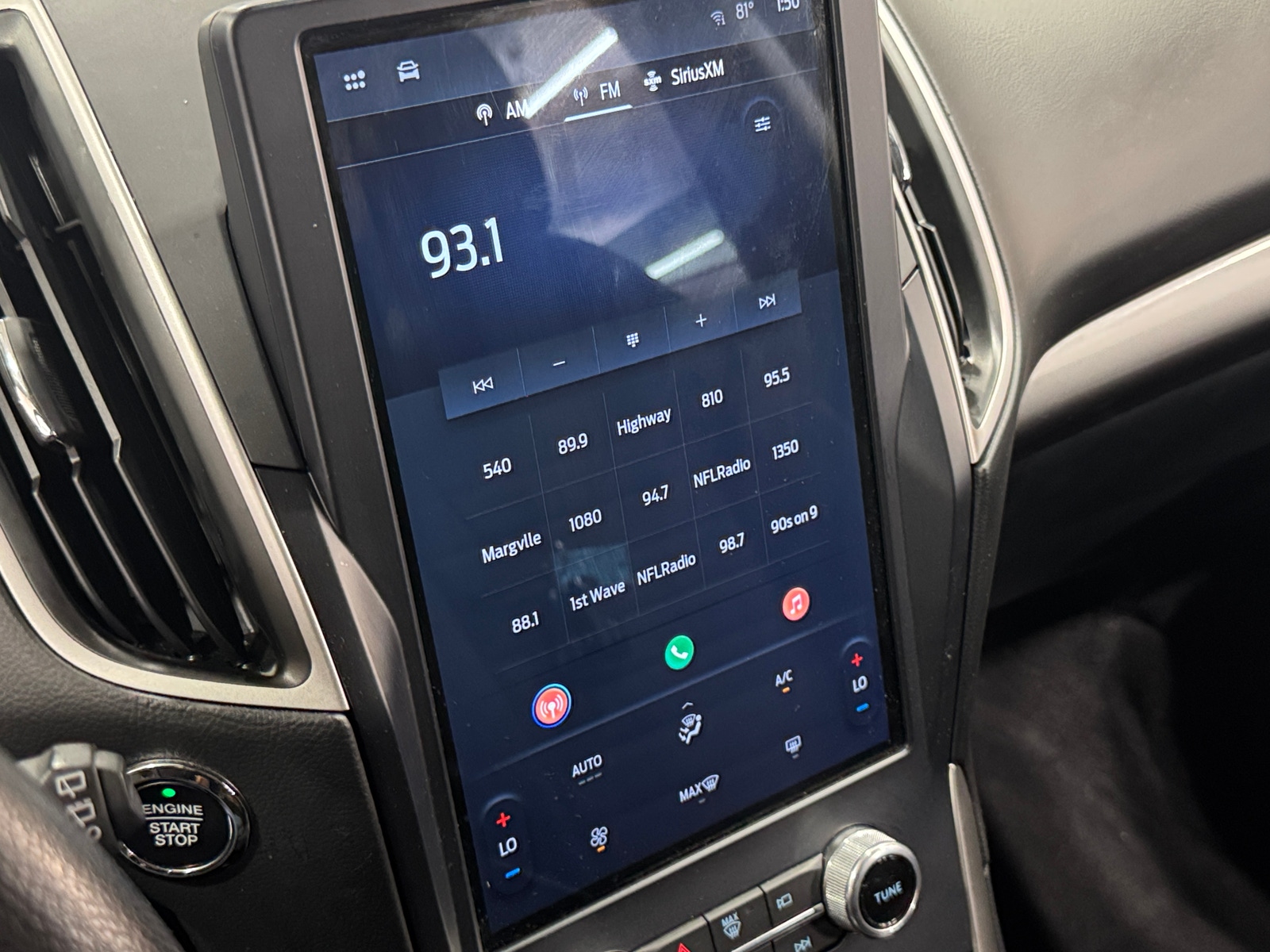 Thumbnail: 2023 Ford Edge - 4
