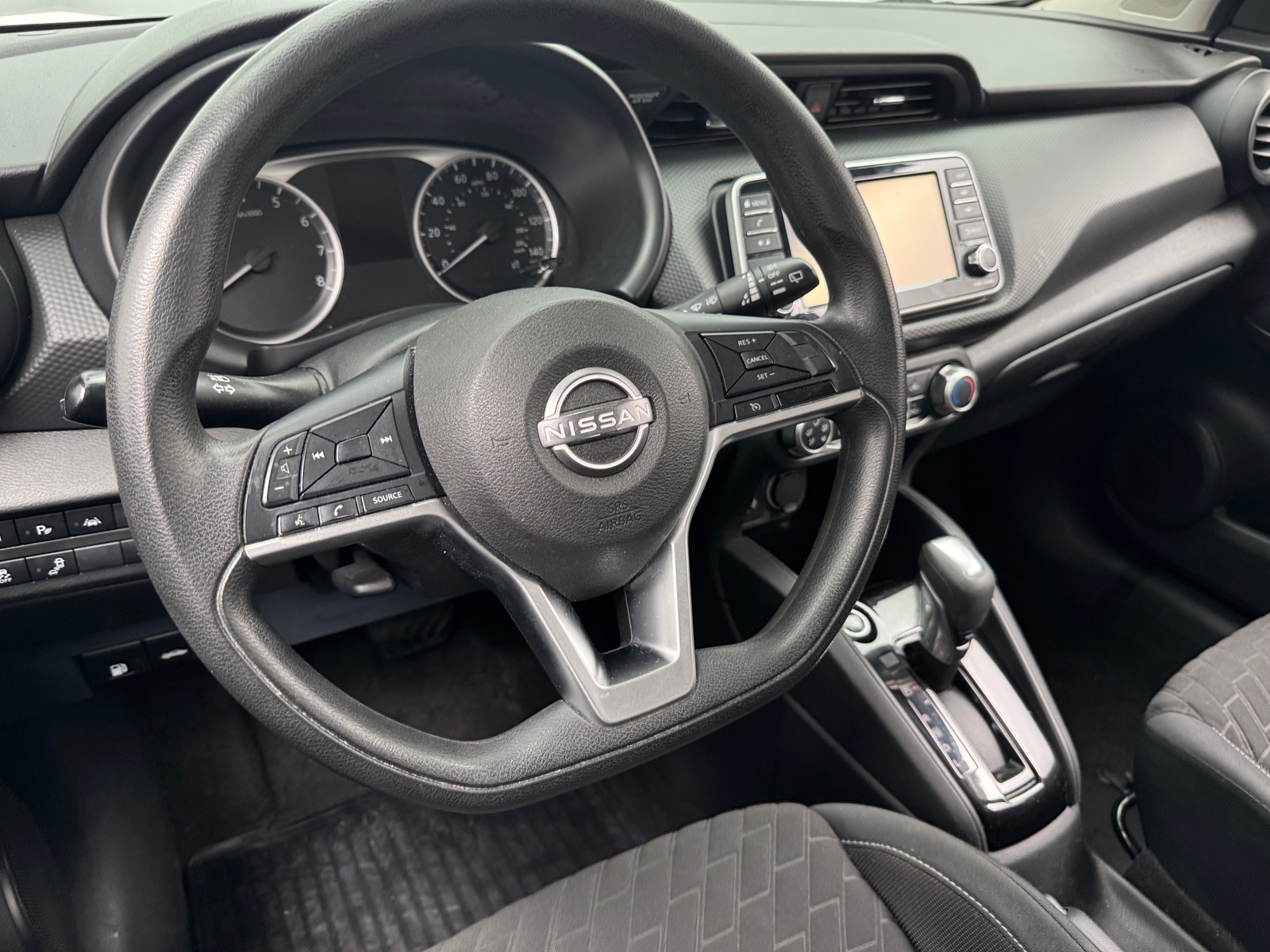 Thumbnail: 2022 Nissan Kicks - 5