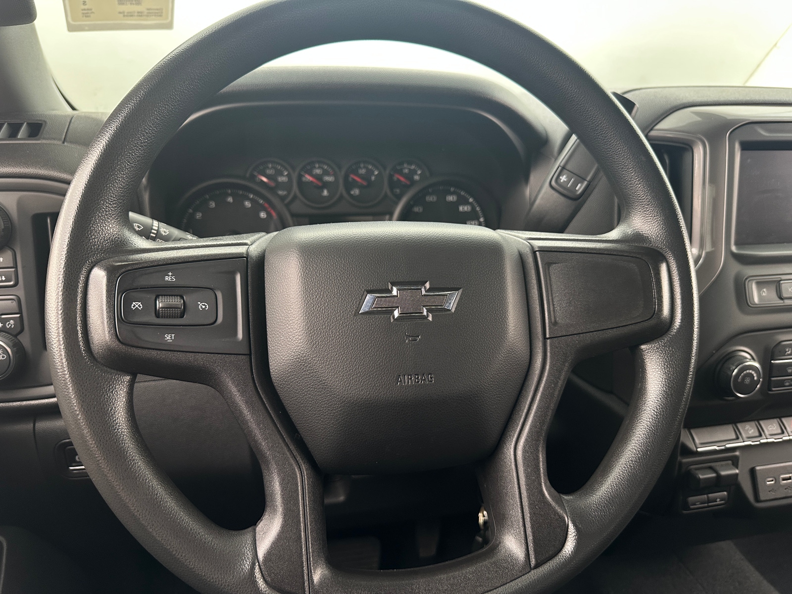Thumbnail: 2021 Chevrolet Silverado 1500 - 5