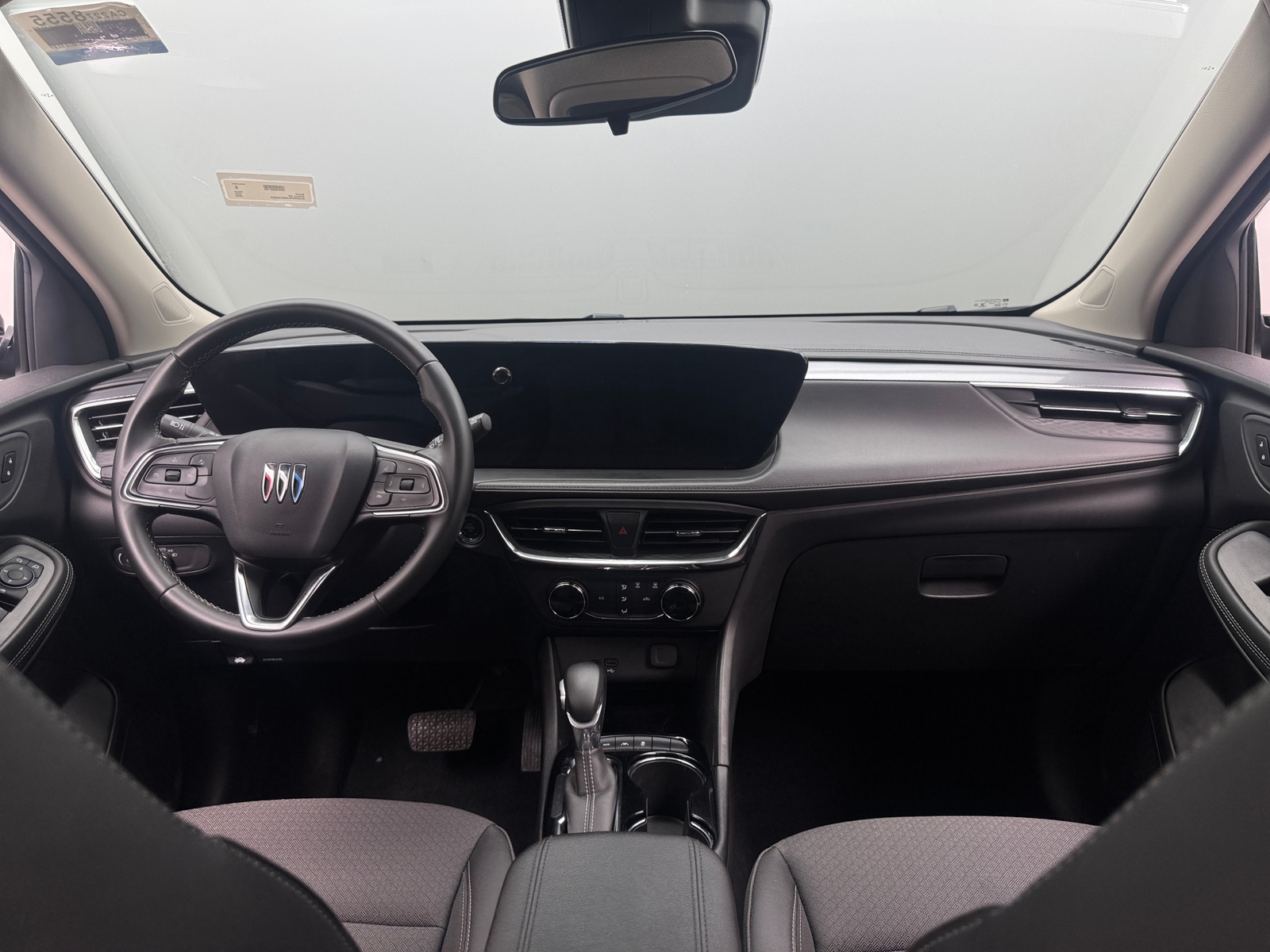 Thumbnail: 2025 Buick Encore GX - 3
