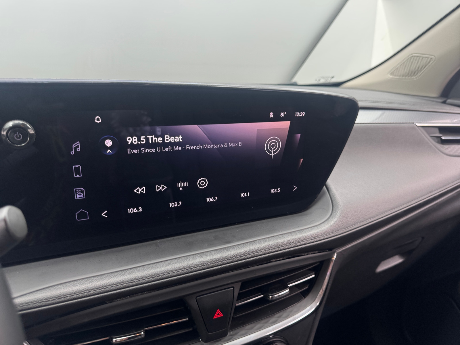 Thumbnail: 2025 Buick Encore GX - 4
