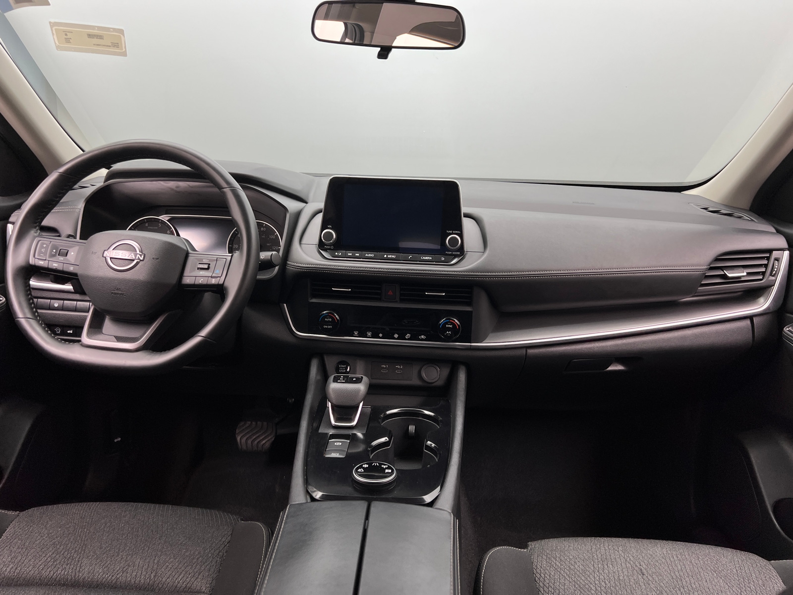 Thumbnail: 2025 Nissan Rogue - 3
