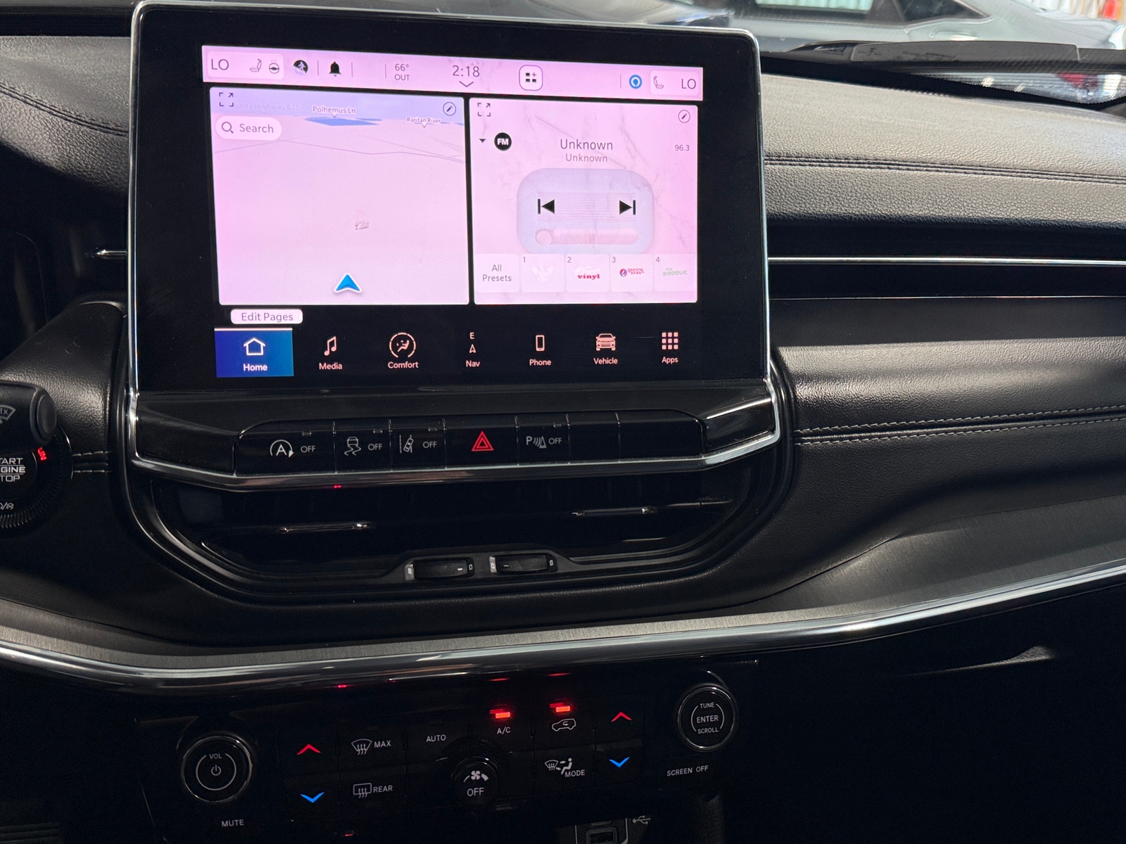 Thumbnail: 2022 Jeep Compass - 3