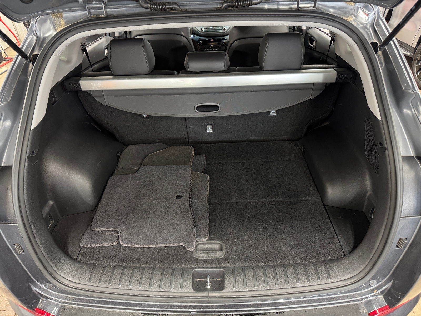Thumbnail: 2018 Hyundai Tucson - 6