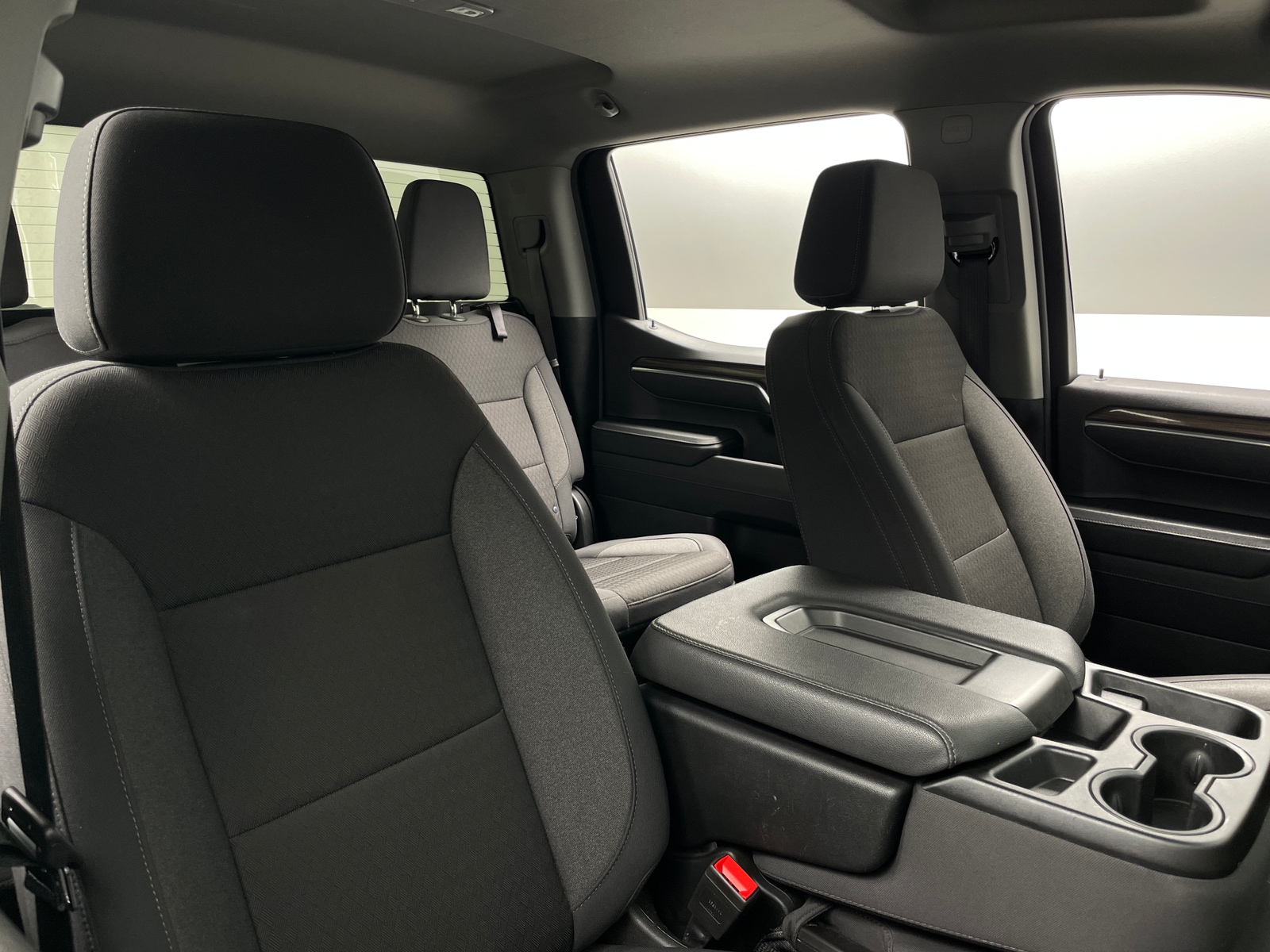 Thumbnail: 2025 Chevrolet Silverado 1500 - 2