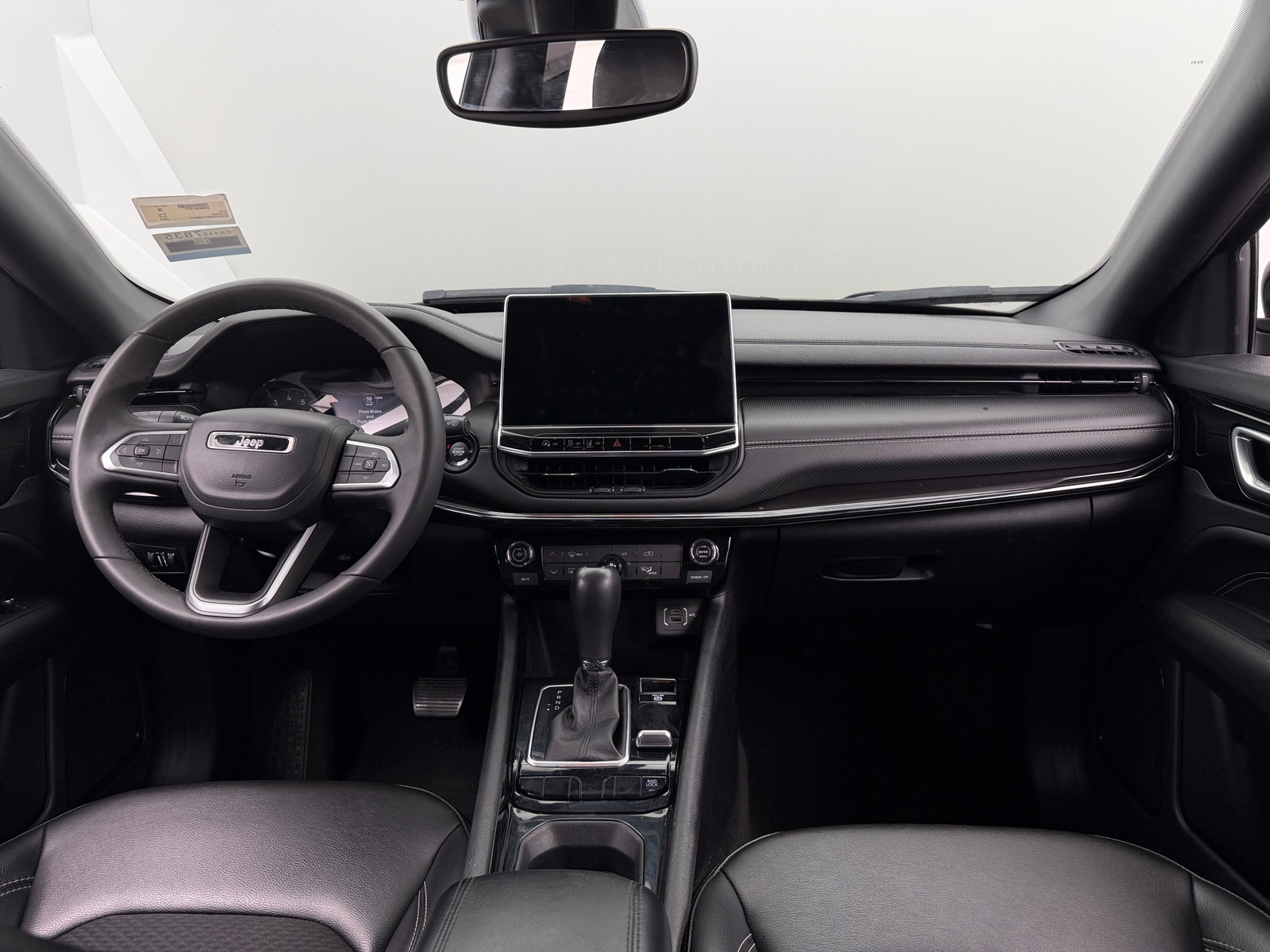 Thumbnail: 2023 Jeep Compass - 3