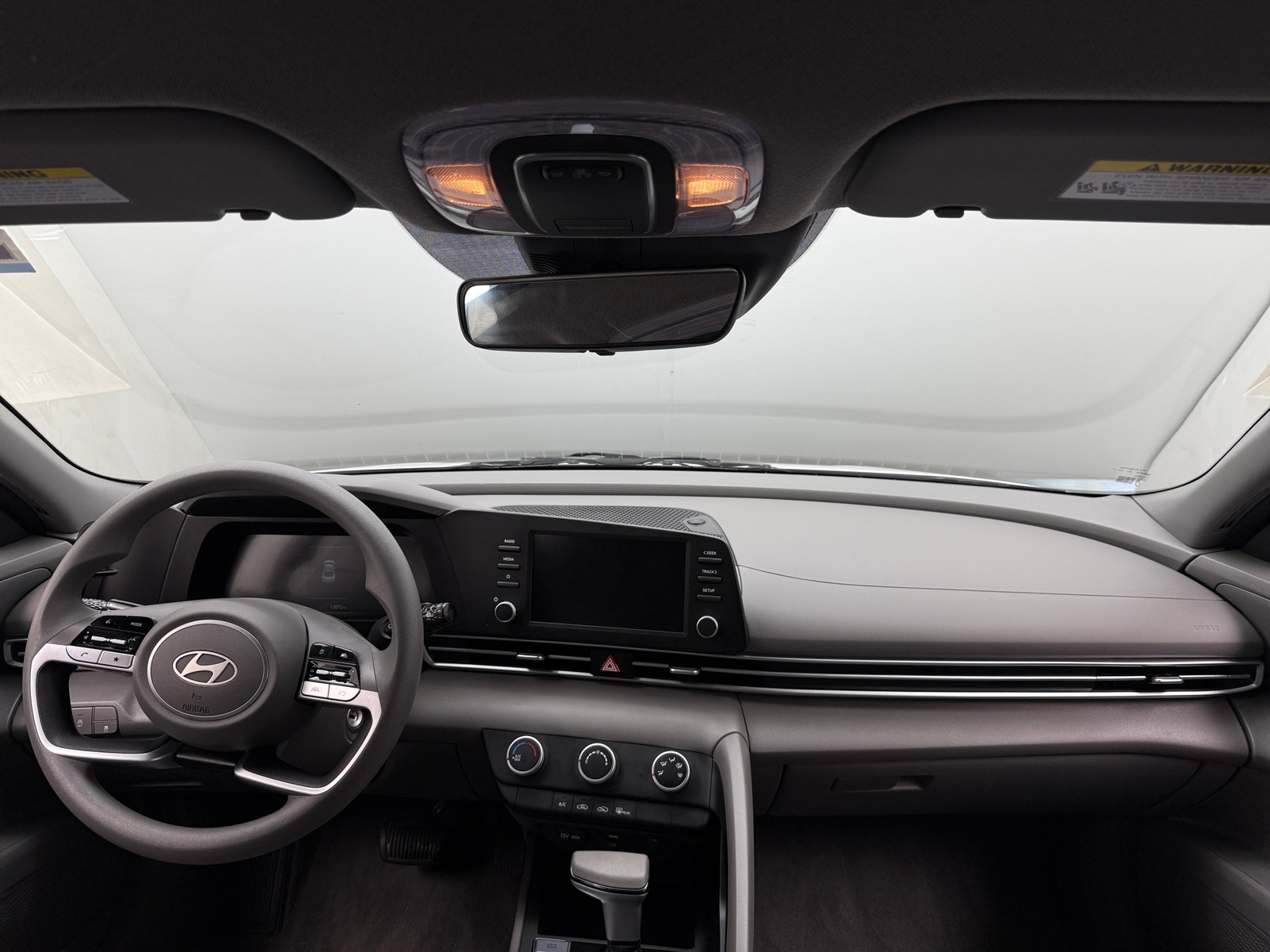 Thumbnail: 2025 Hyundai Elantra - 3