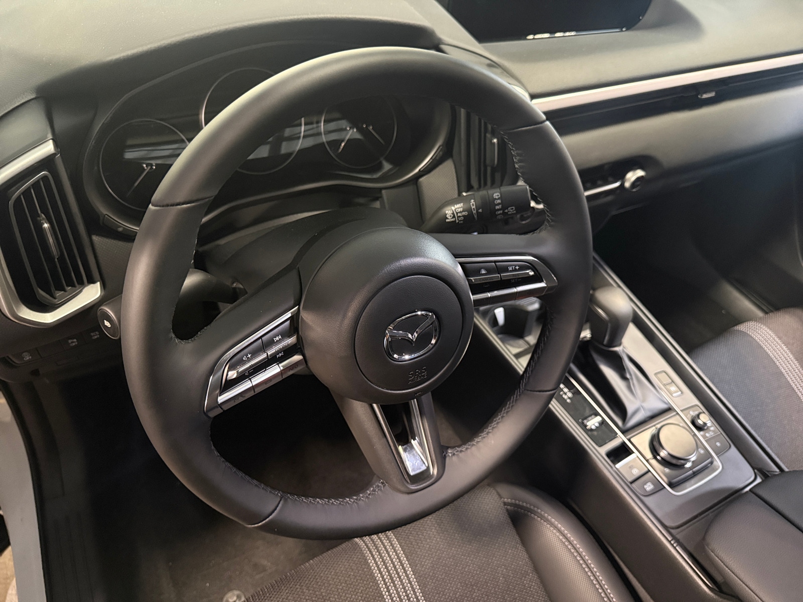 Thumbnail: 2026 Mazda CX-50 - 4