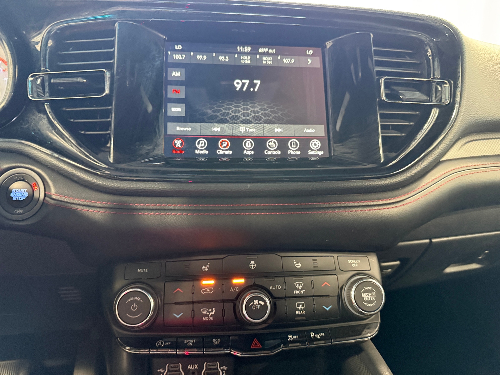 Thumbnail: 2023 Dodge Durango - 4