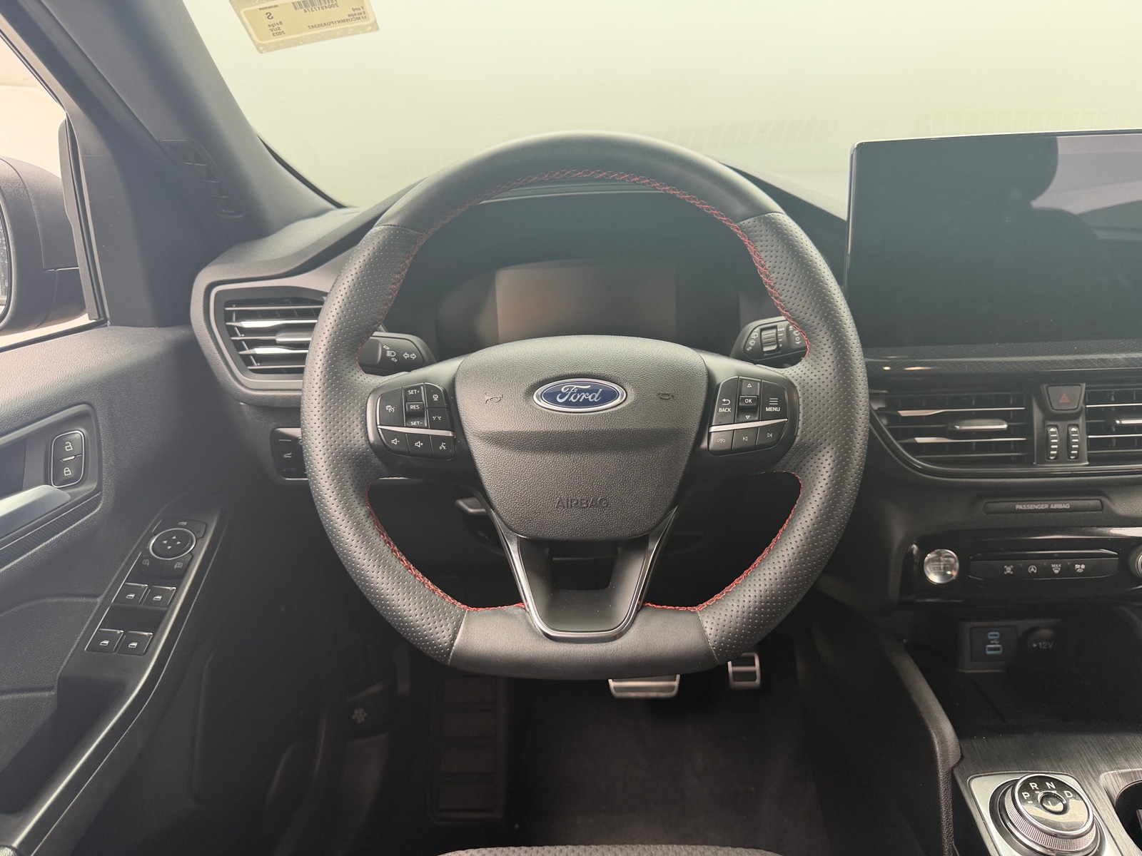 Thumbnail: 2023 Ford Escape - 5