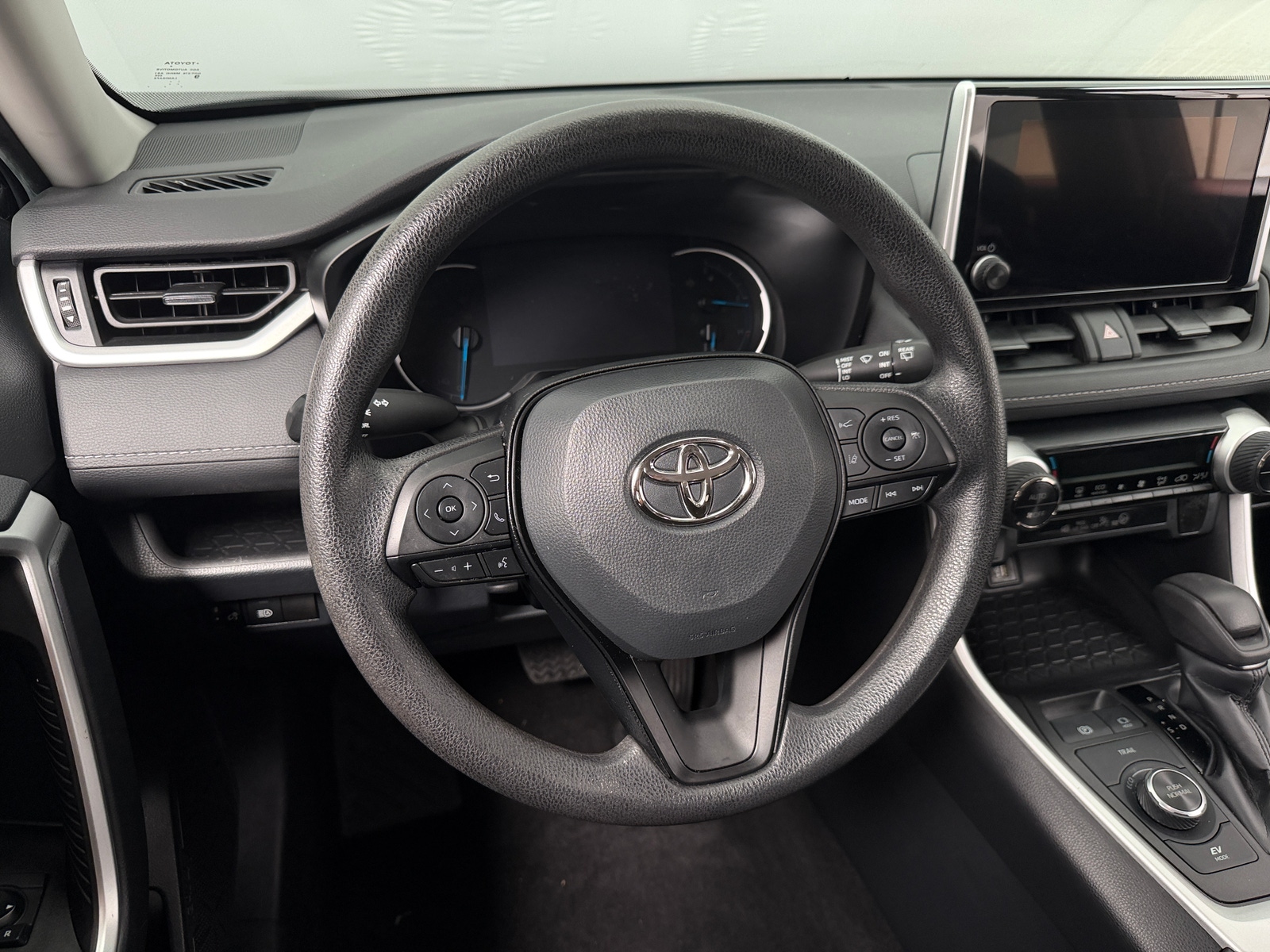 Thumbnail: 2023 Toyota RAV4 - 5