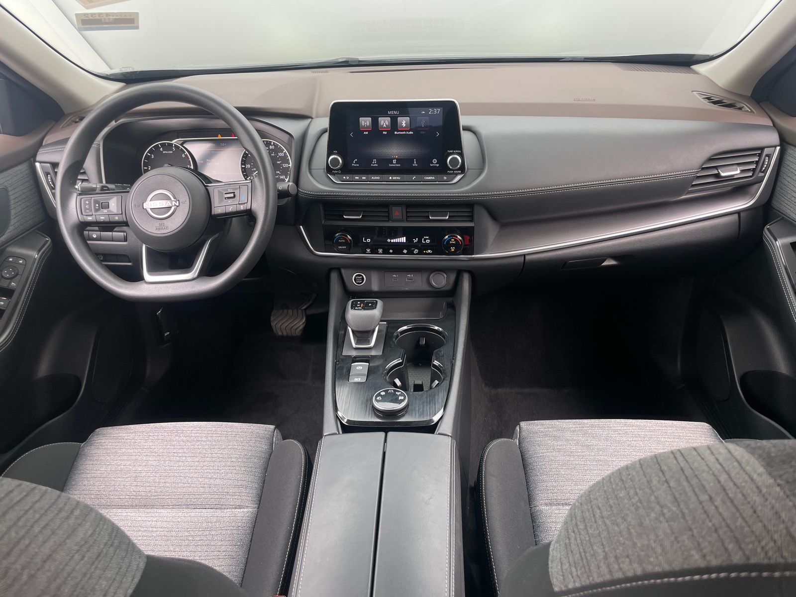 Thumbnail: 2023 Nissan Rogue - 3