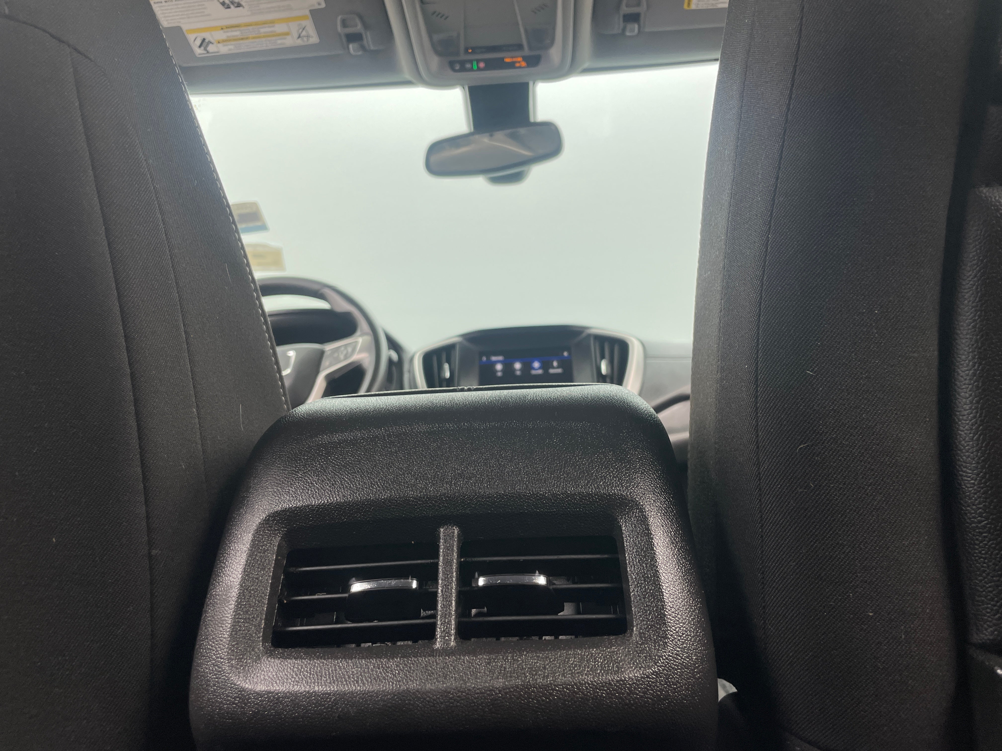 2022 GMC Terrain SLE - Photo 5