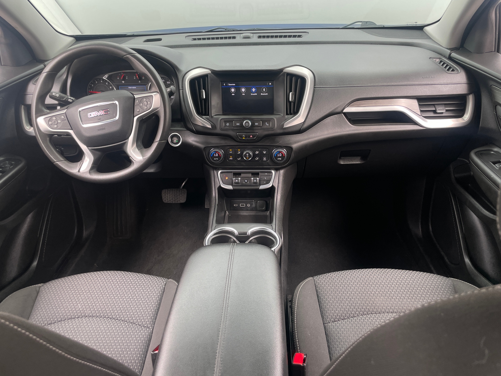 Thumbnail: 2022 GMC Terrain - 3