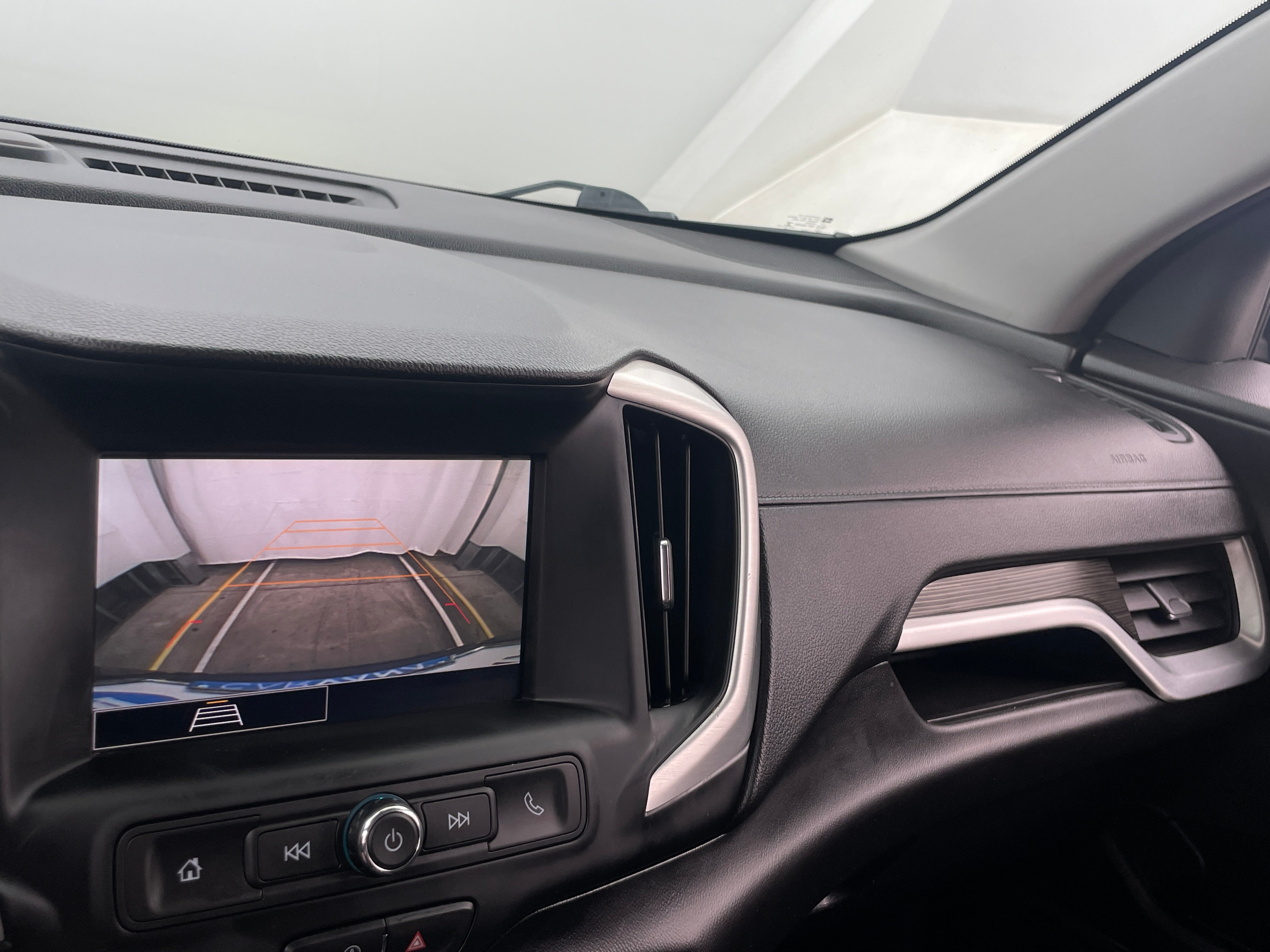 2022 GMC Terrain SLE - Photo 14