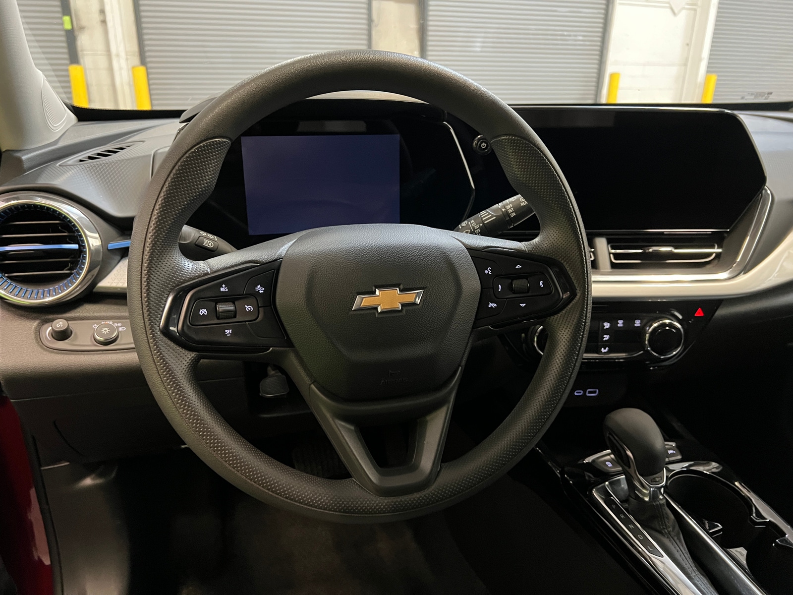 Thumbnail: 2025 Chevrolet Trax - 5