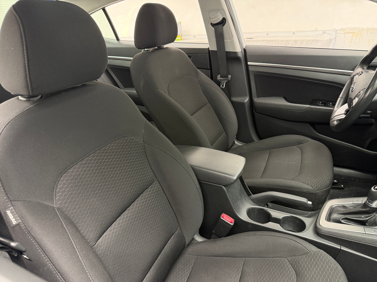 Thumbnail: 2019 Hyundai Elantra - 2