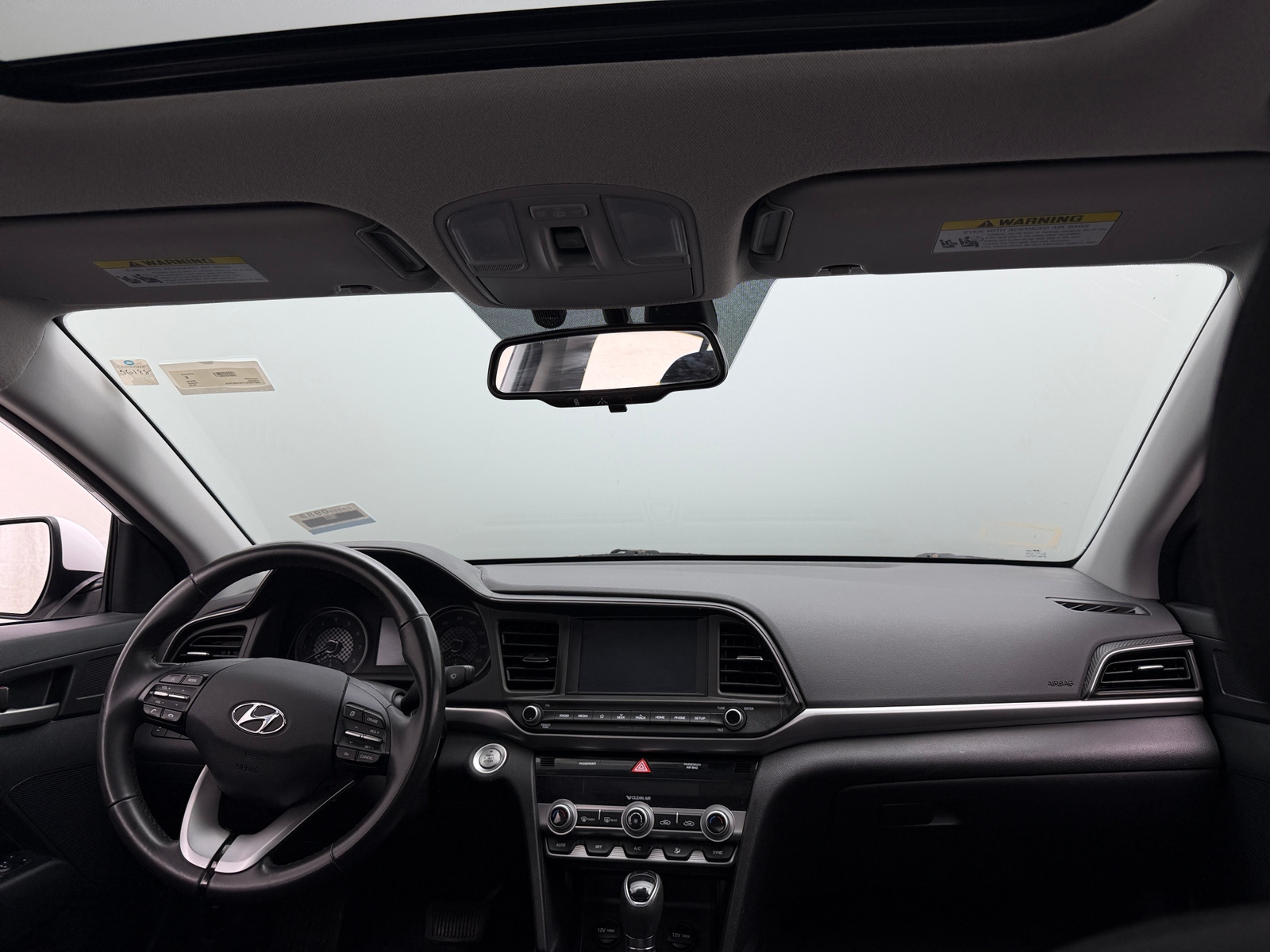 Thumbnail: 2019 Hyundai Elantra - 3