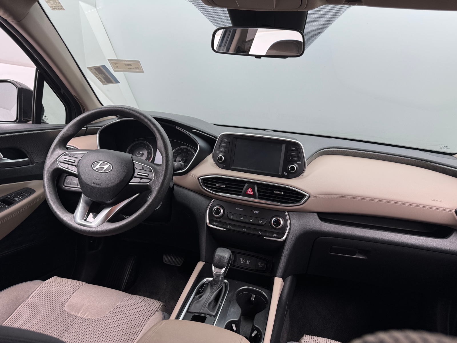 Thumbnail: 2020 Hyundai Santa Fe - 3