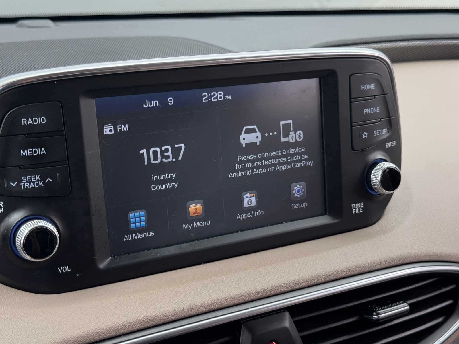 Thumbnail: 2020 Hyundai Santa Fe - 4