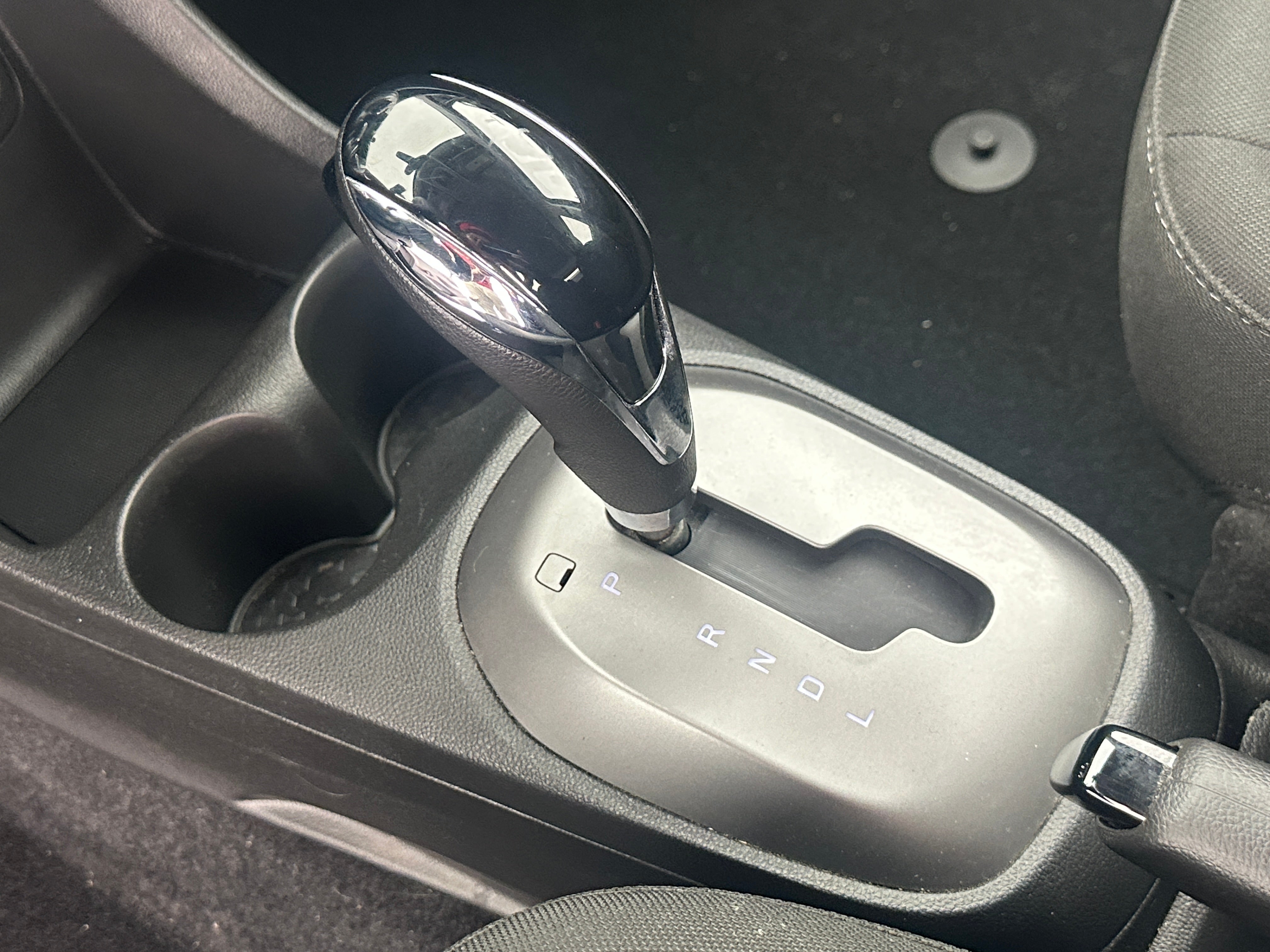 2021 Chevrolet Spark LS - Photo 16