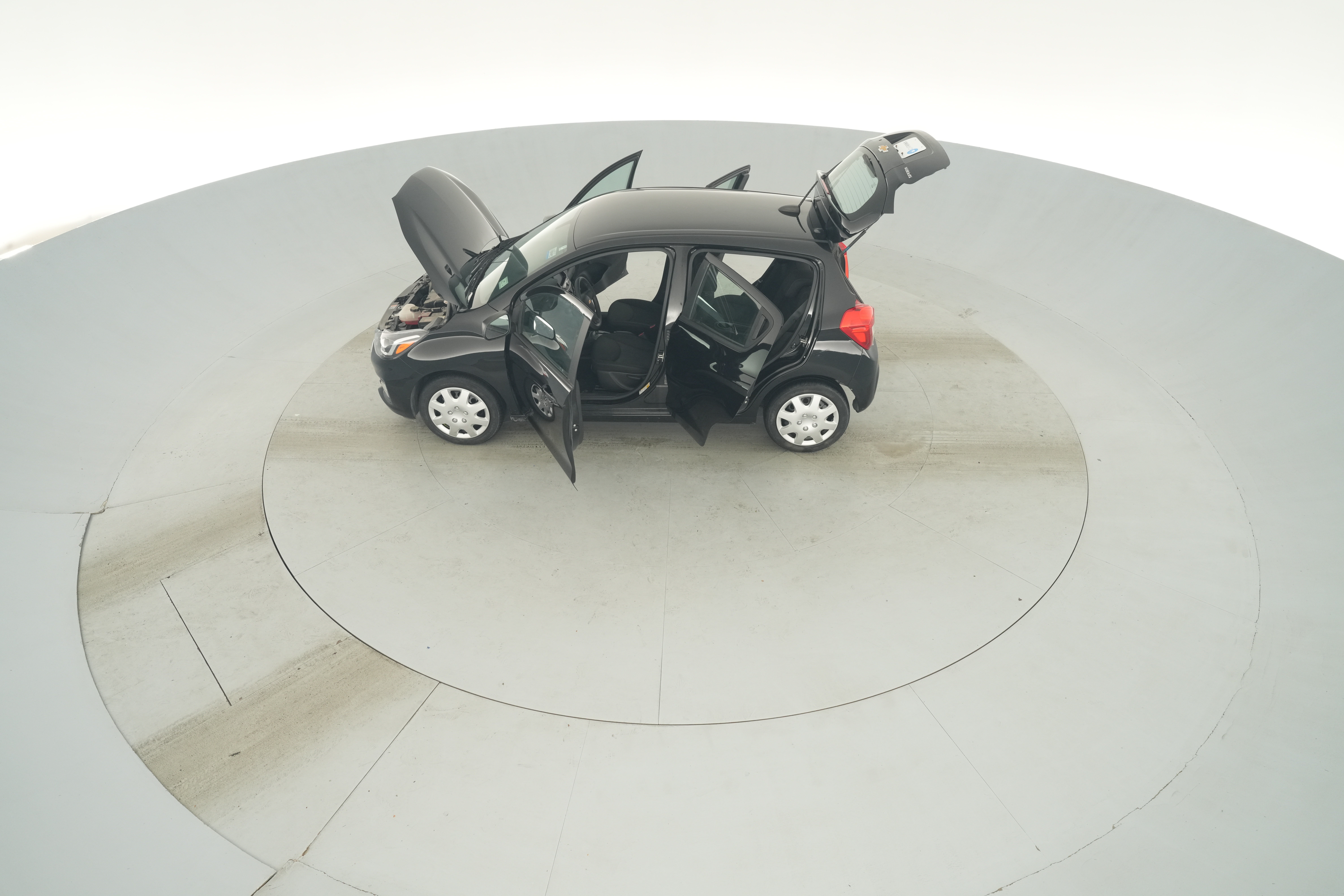 2021 Chevrolet Spark LS - Photo 37