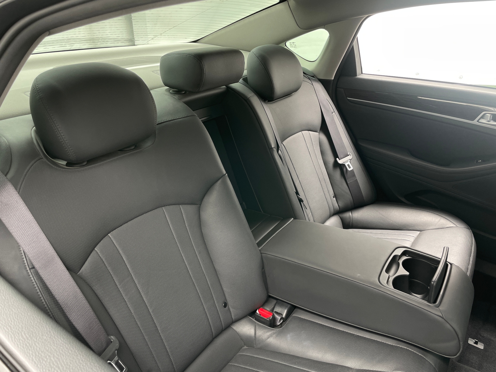 Thumbnail: 2017 Genesis G80 - 5