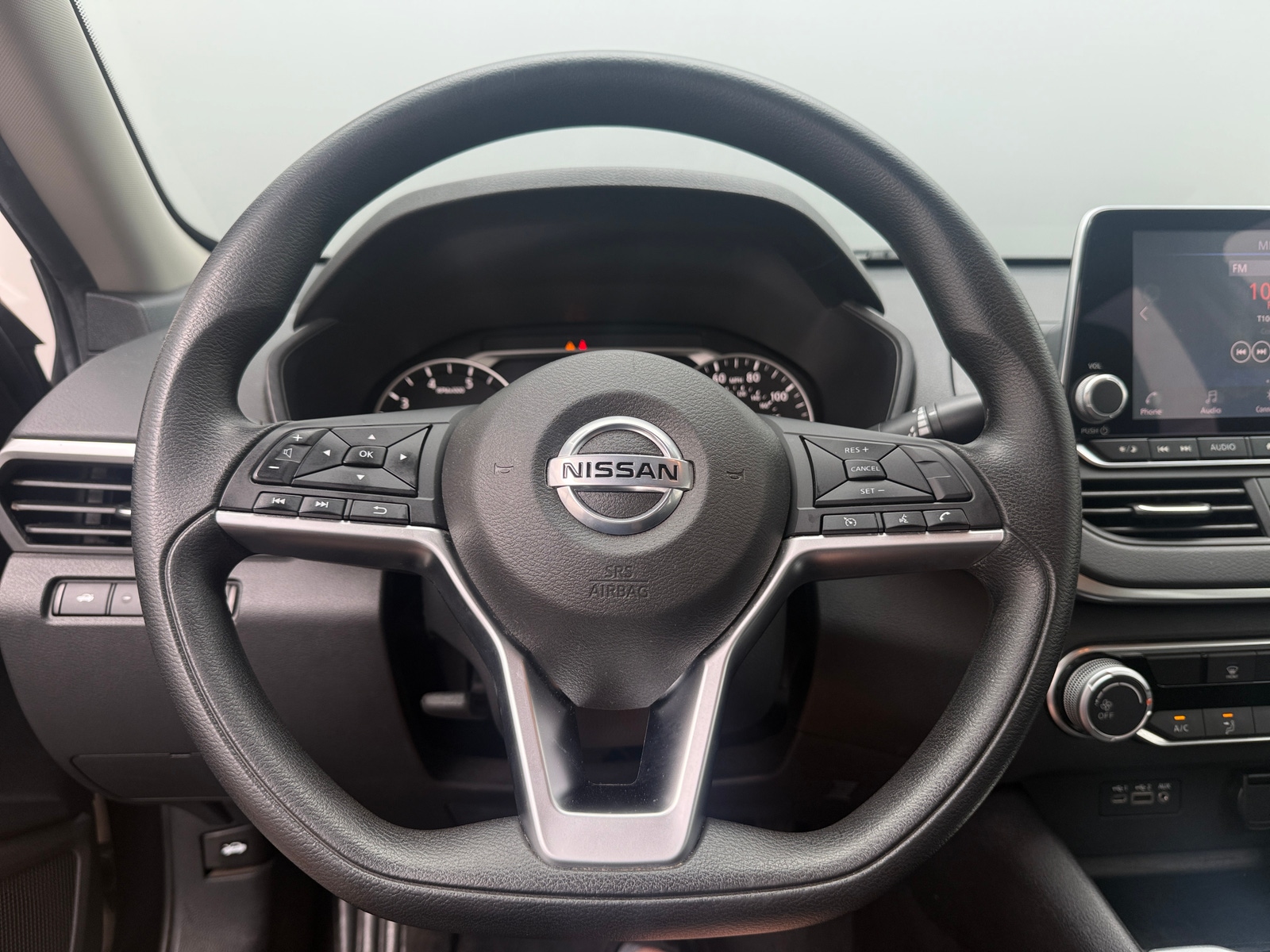 Thumbnail: 2020 Nissan Altima - 5
