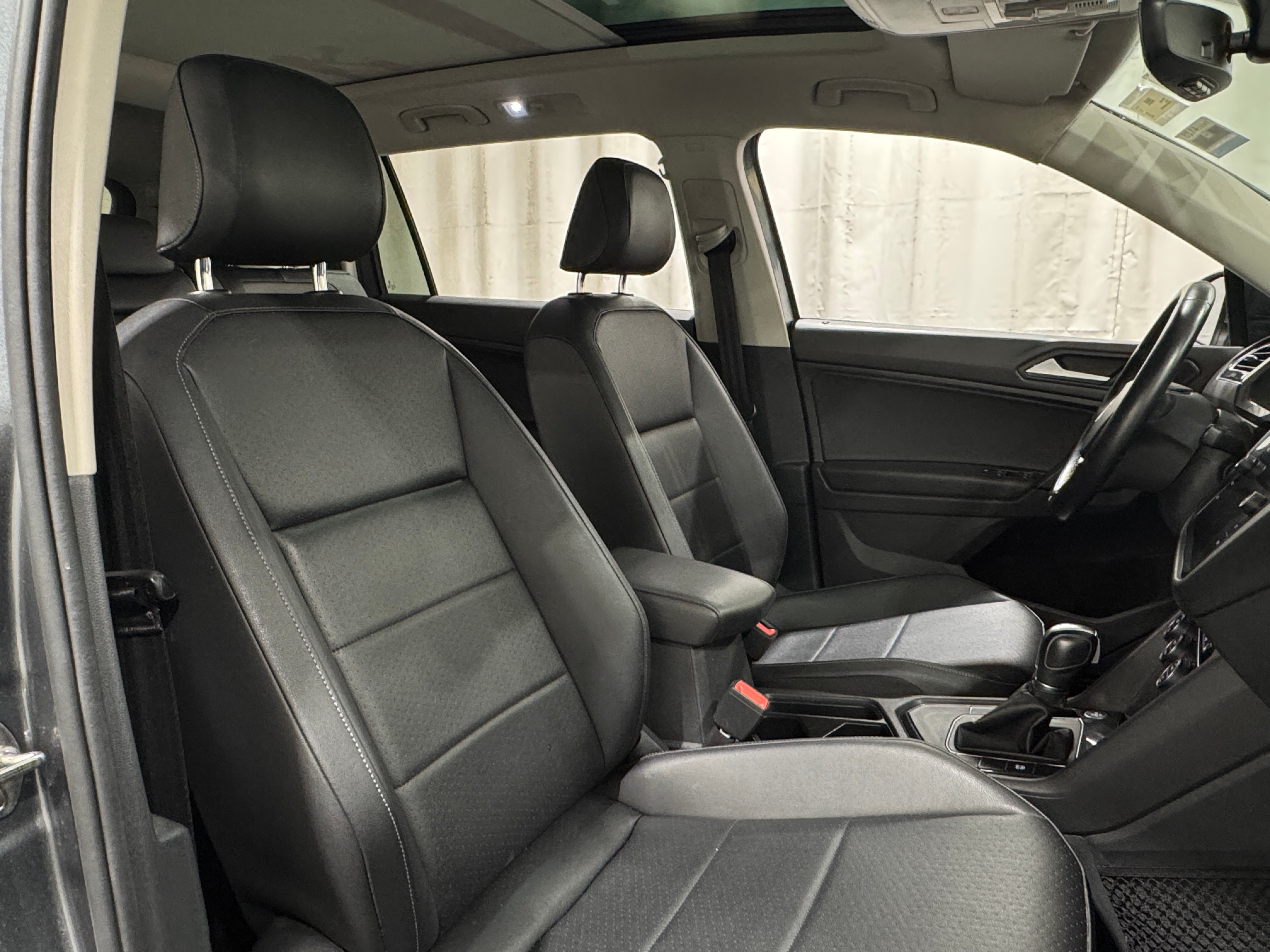 2019 Volkswagen Tiguan SE - Photo 3