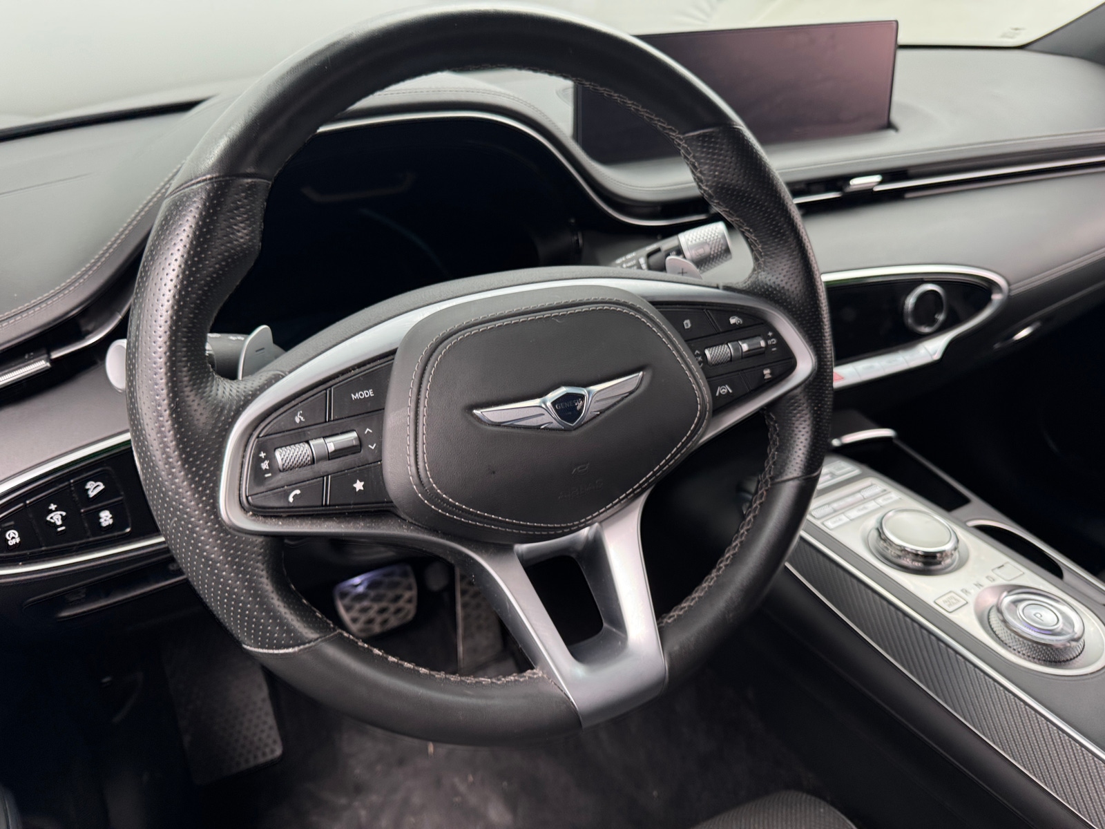 Thumbnail: 2023 Genesis GV70 - 4
