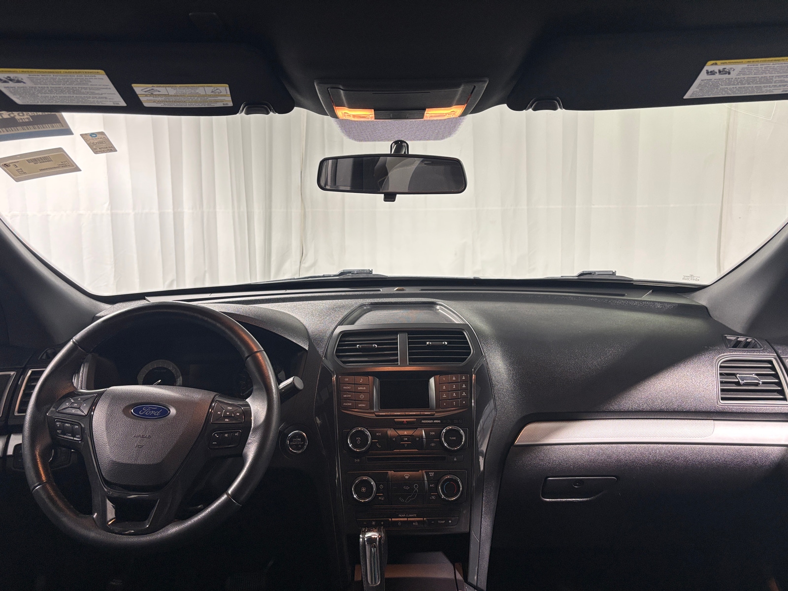 Thumbnail: 2017 Ford Explorer - 3