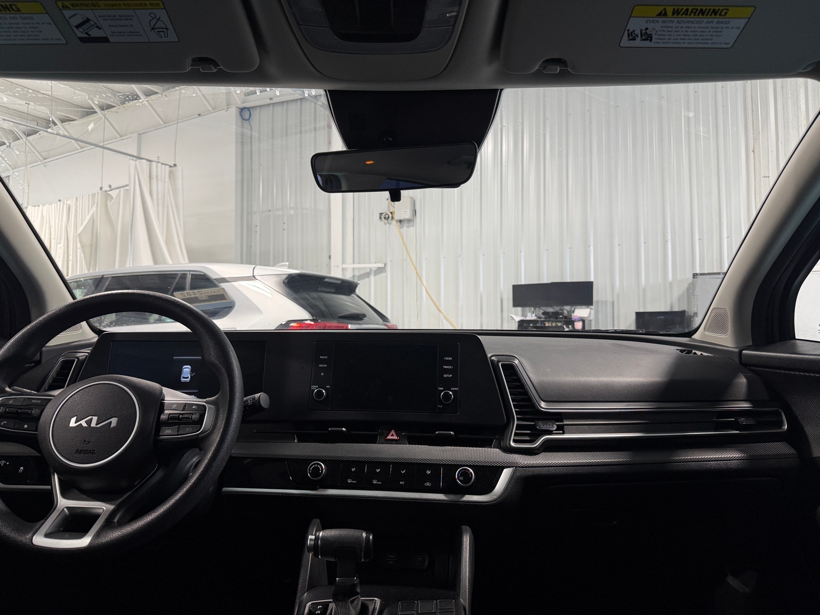 Thumbnail: 2025 Kia Sportage - 3