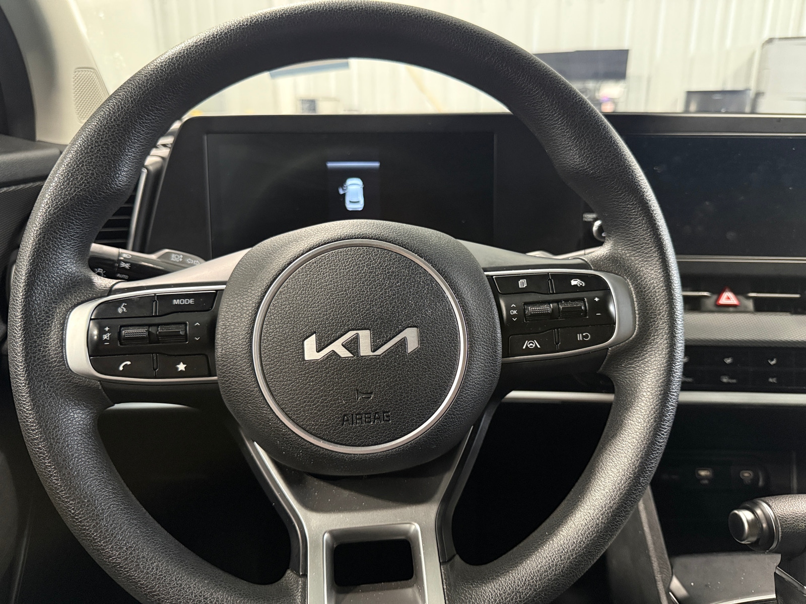 Thumbnail: 2025 Kia Sportage - 5