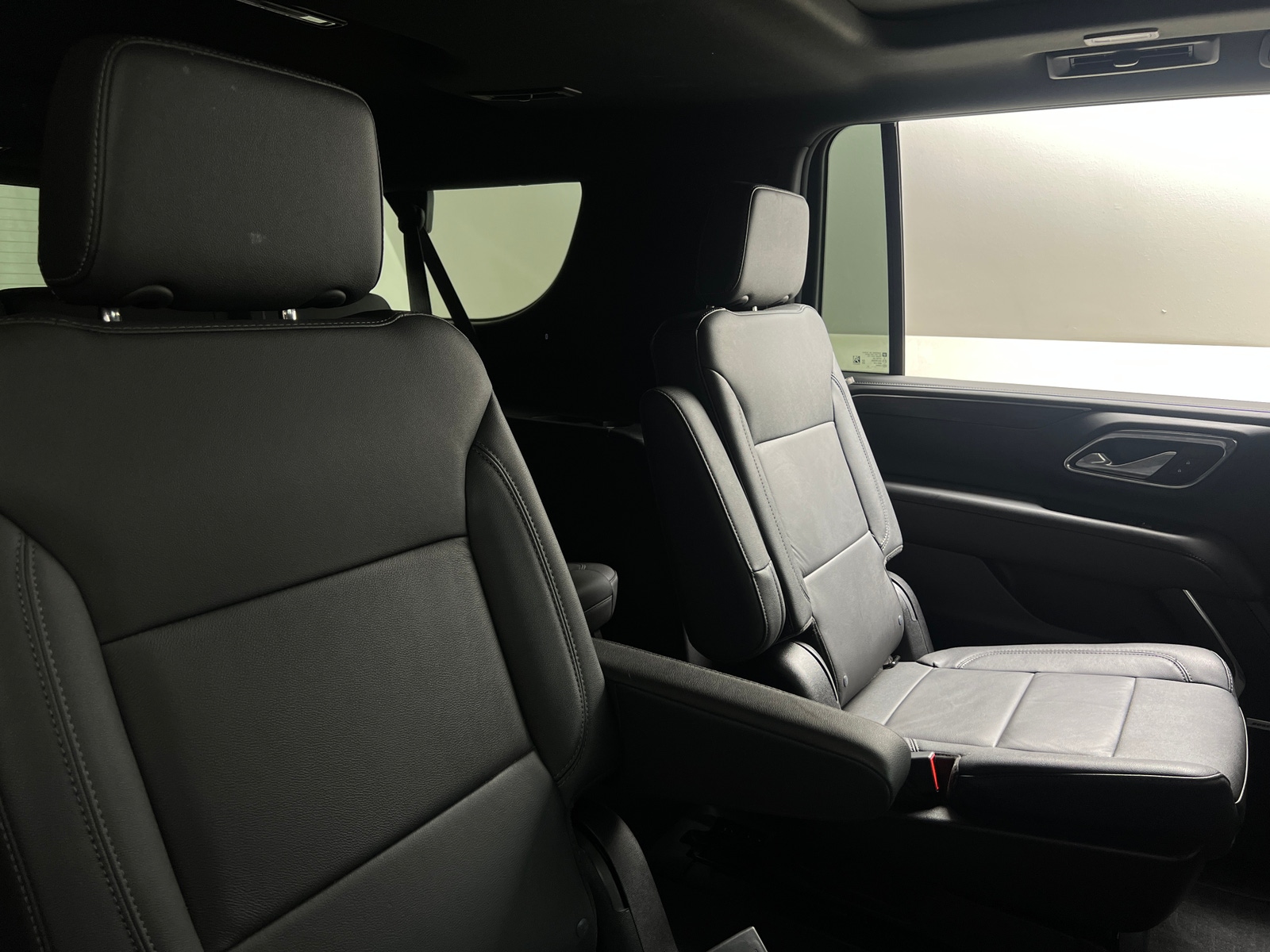 Thumbnail: 2024 Chevrolet Suburban - 5