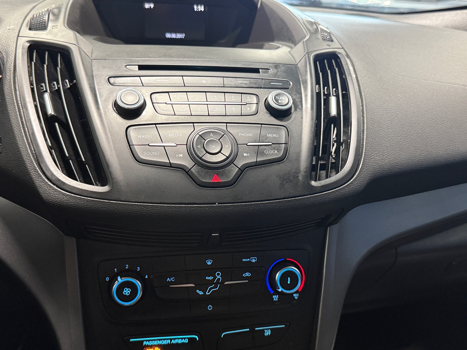 Thumbnail: 2018 Ford Escape - 4