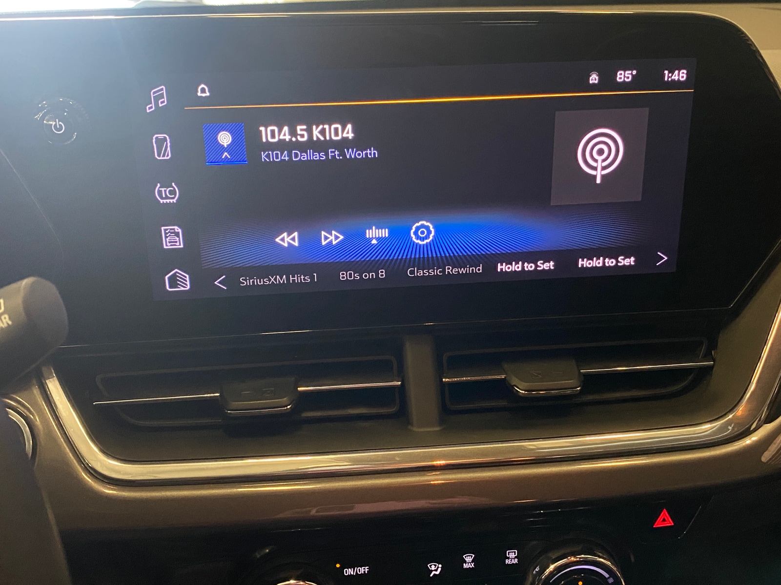 Thumbnail: 2025 Chevrolet Trax - 3