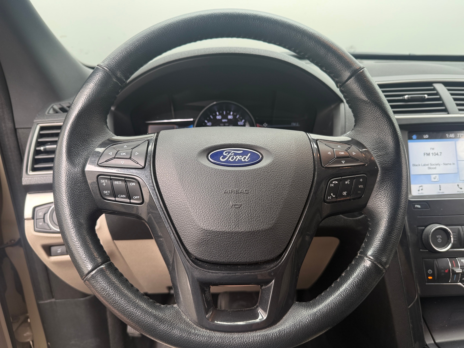Thumbnail: 2018 Ford Explorer - 4