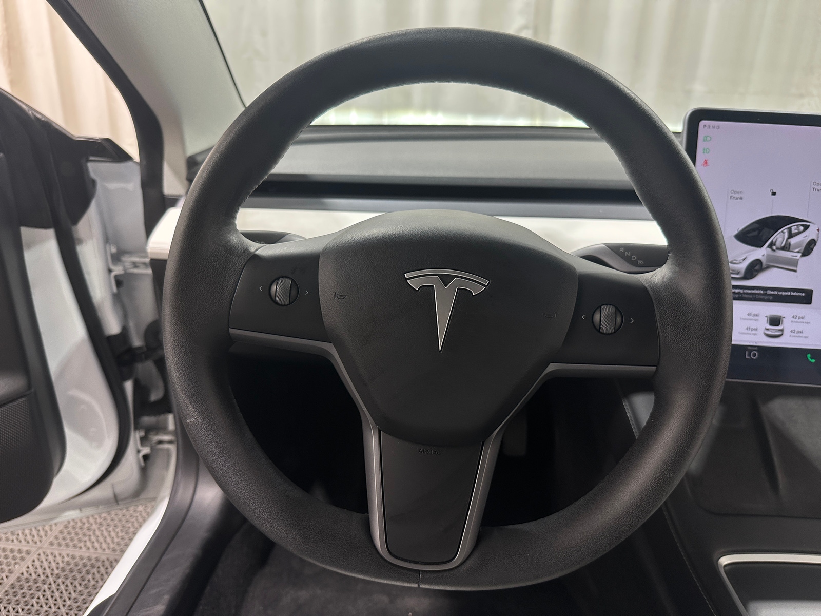 Thumbnail: 2022 Tesla Model 3 - 4