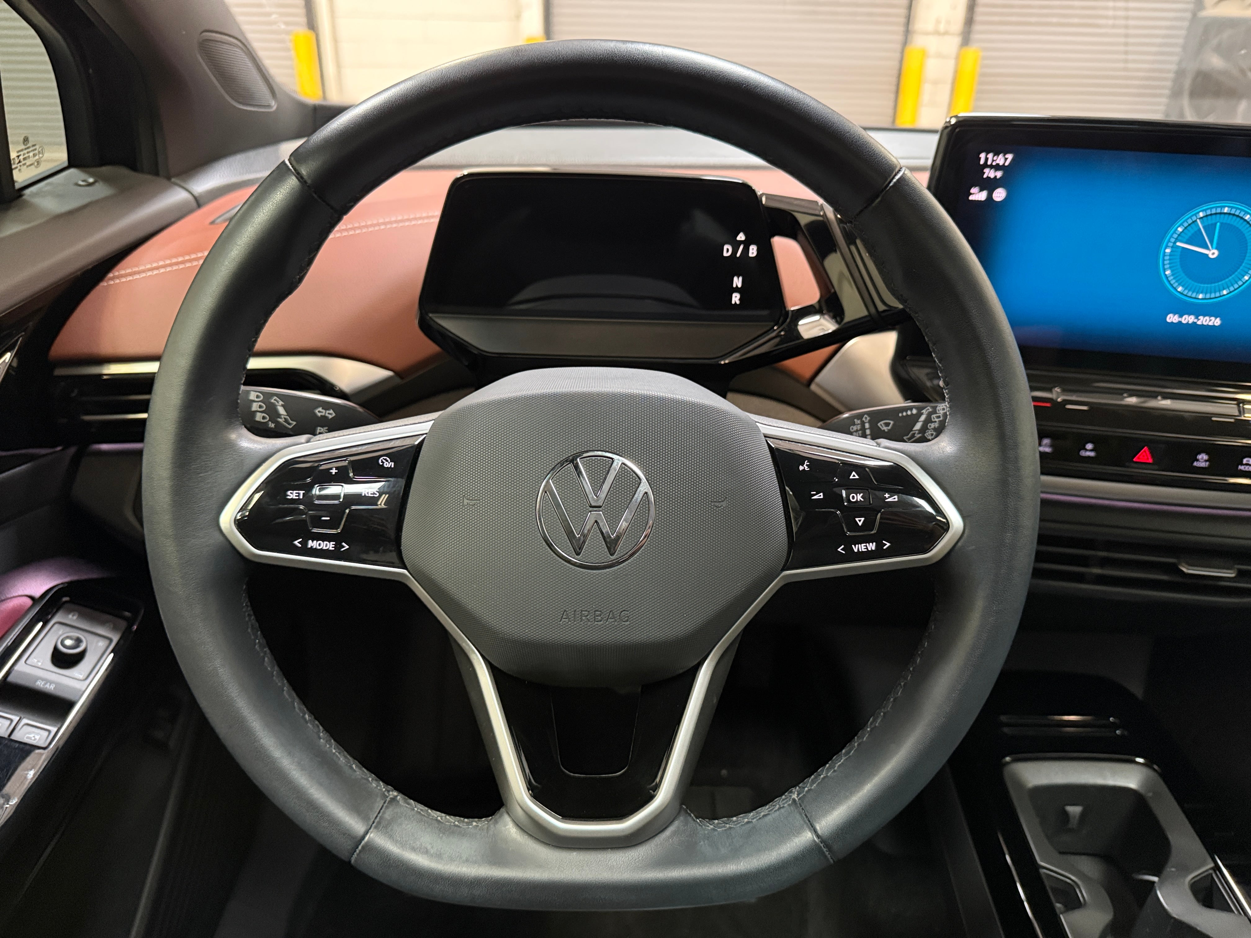 Used 2022 Volkswagen ID.4 PRO S with VIN WVGTMPE22NP055483 for sale in Oak Creek, WI