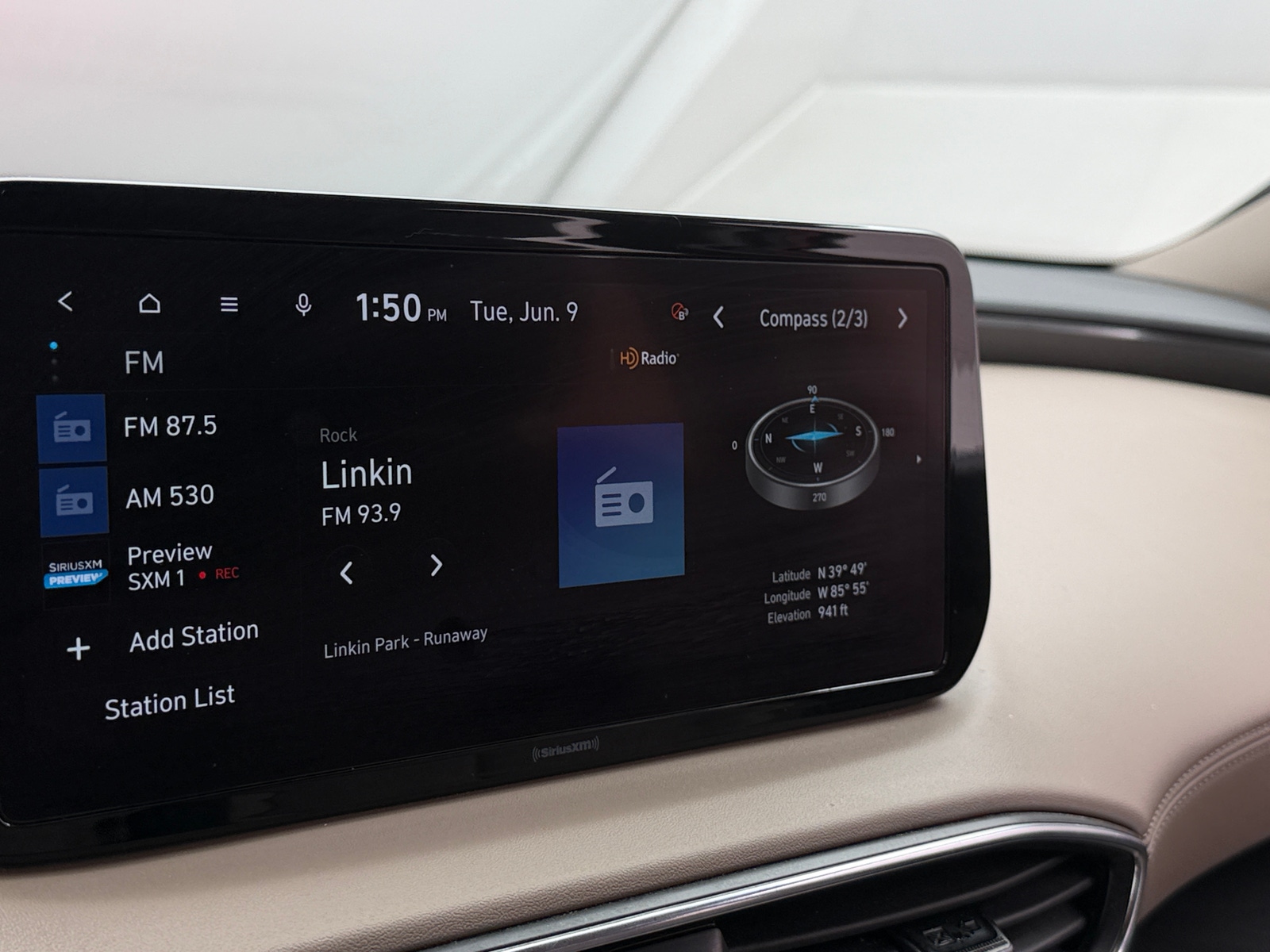 Thumbnail: 2023 Hyundai Santa Fe - 4