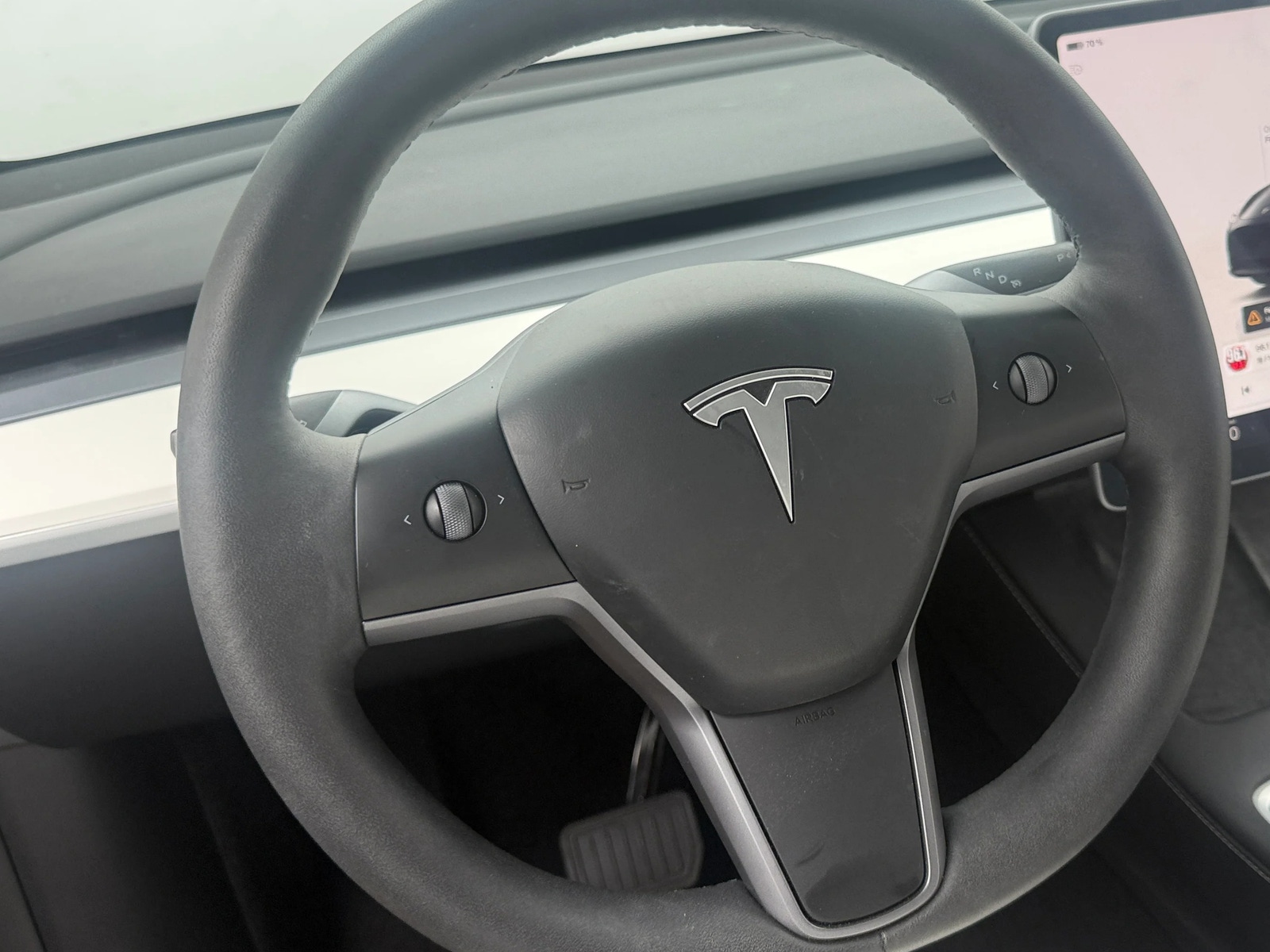 Thumbnail: 2023 Tesla Model Y - 4