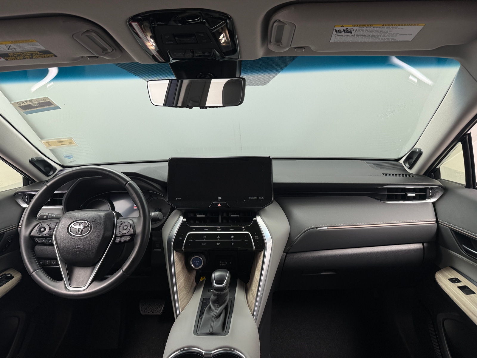Thumbnail: 2021 Toyota Venza - 3